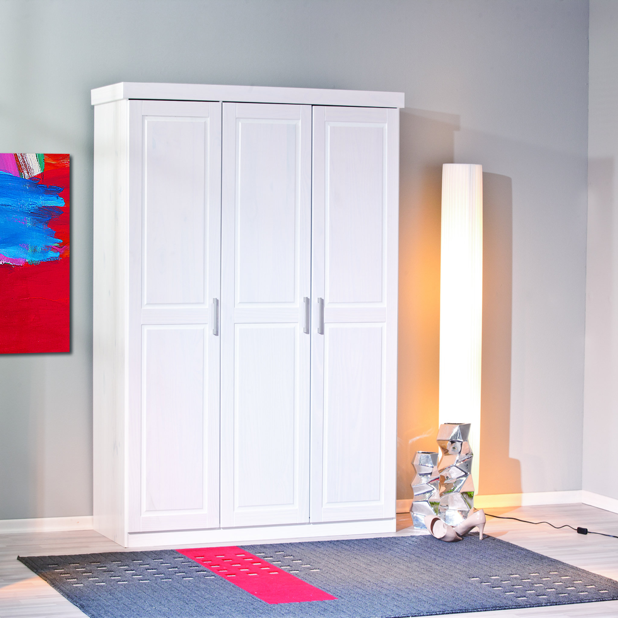 Voir la diapositive 3 : Armoire penderie blanche en pin massif - MAGNUS