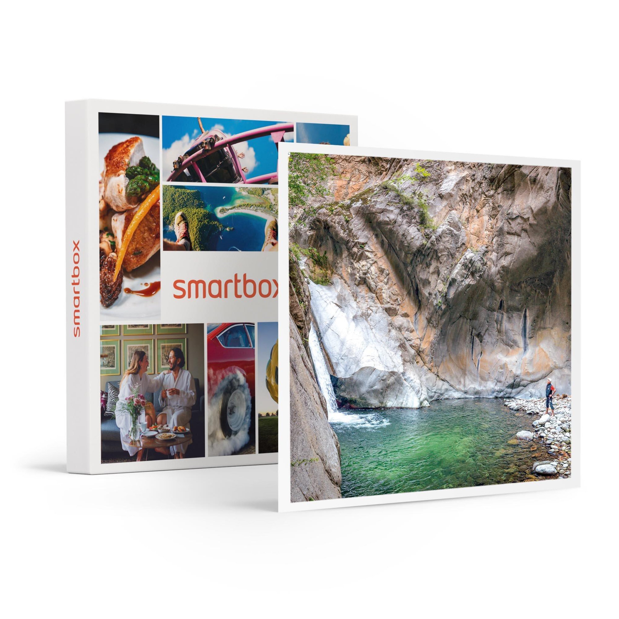 Voir la diapositive 1 : Smartbox Stage de survie de 3 jours en pleine nature - Coffret Cadeau Sport & Aventure