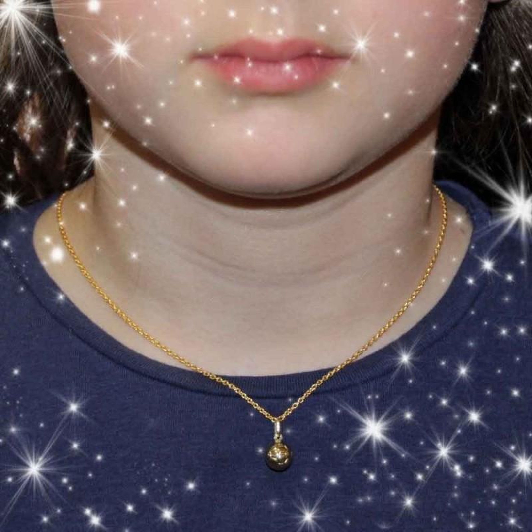 Voir la diapositive 2 : L'ATELIER D'AZUR Collier - Pendentif Ballon de Foot Or Jaune - Chaine Dorée Offerte - Enfant