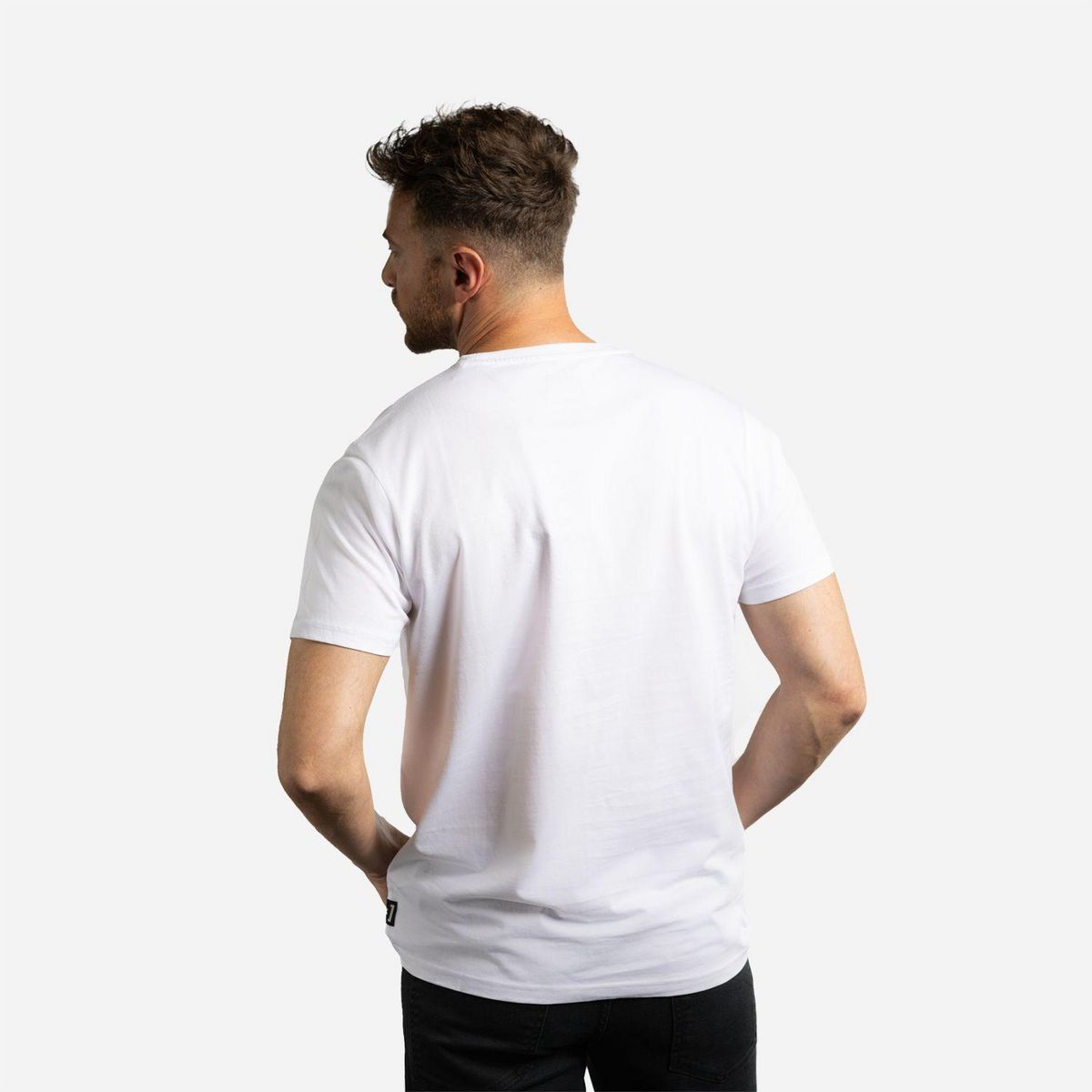 CAPSLAB T-shirt homme regular fit avec print Naruto Shippuden Itachi