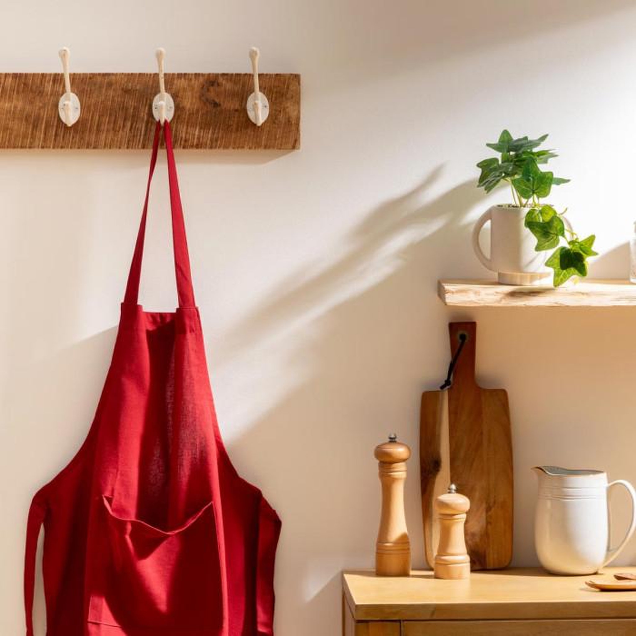 Voir la diapositive 5 : ATMOSPHERA Tablier de Cuisine  Coton  80cm Rouge