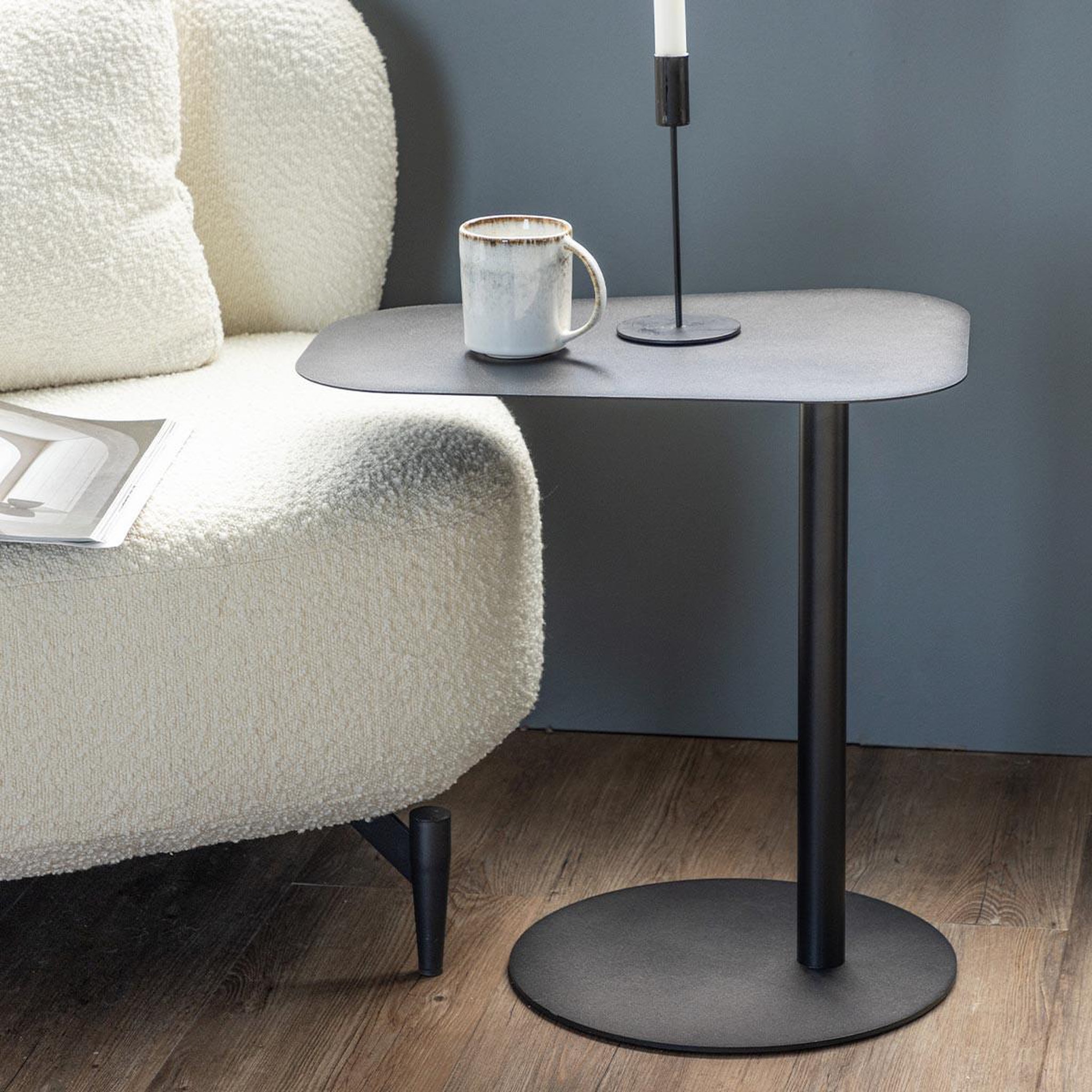 Voir la diapositive 5 : Paris Prix Table d'appoint design  san jose  50cm noir