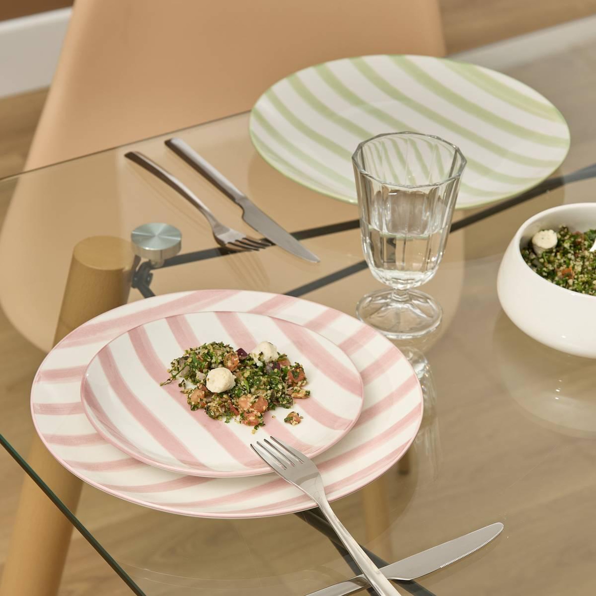 Voir la diapositive 3 : SECRET DE GOURMET Lot de 6 assiettes plates  charlie  27cm vert