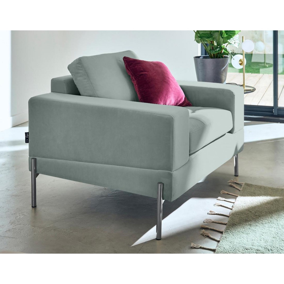 LISA DESIGN Isaure - fauteuil en velours