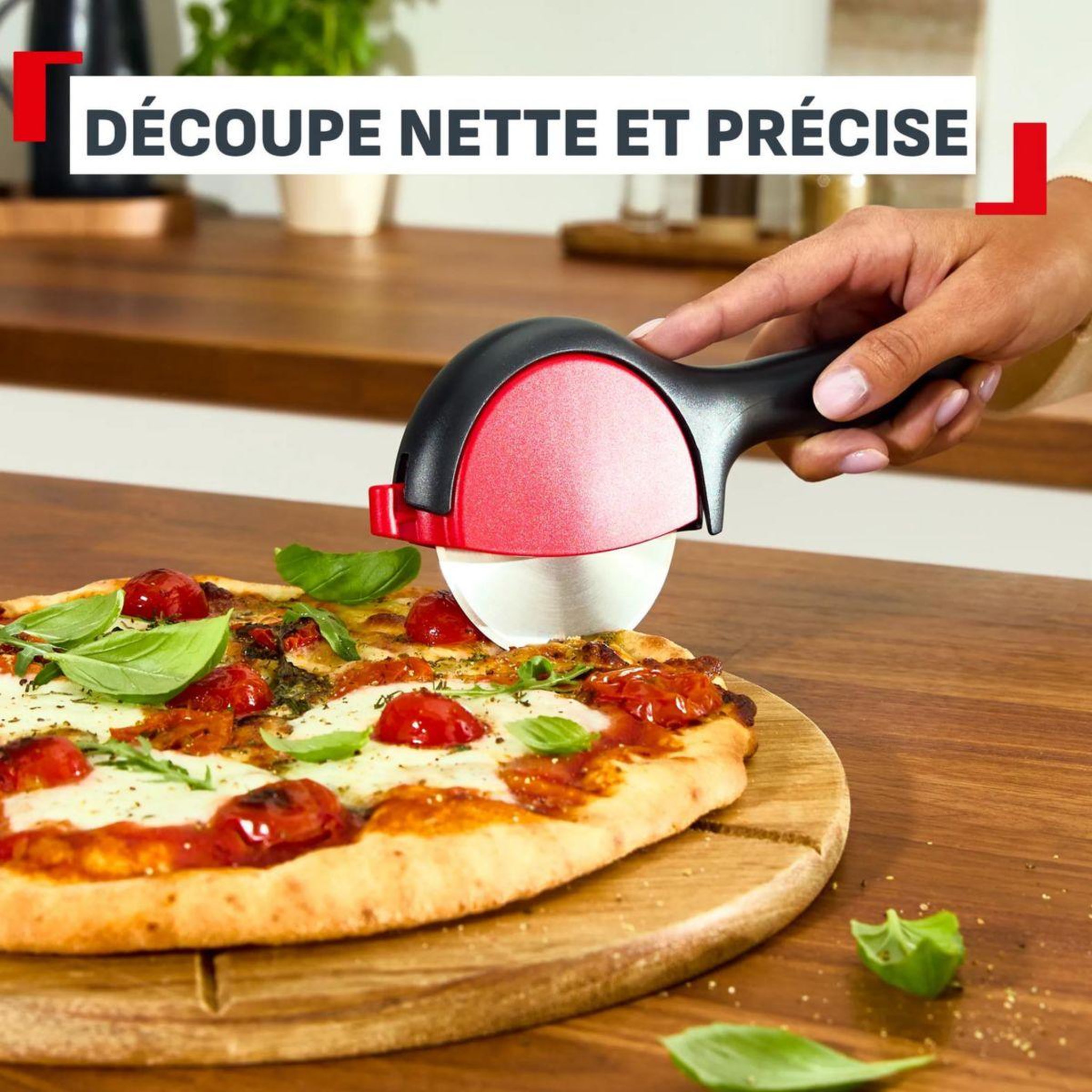 Voir la diapositive 4 : TEFAL Roulette à pizza ingenio+