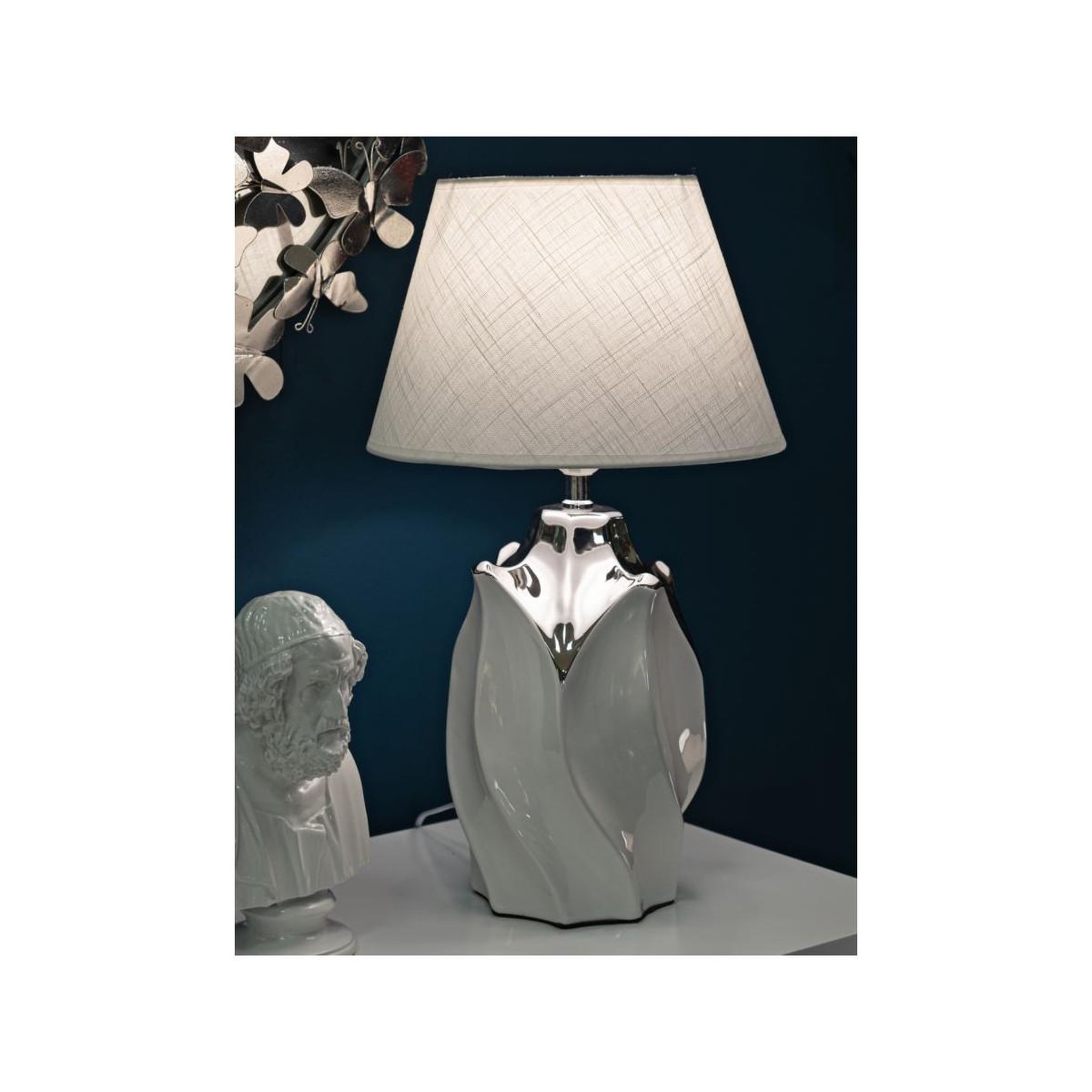 Voir la diapositive 5 : Paris Prix Lampe à poser en céramique  shiney  51cm blanc & argent