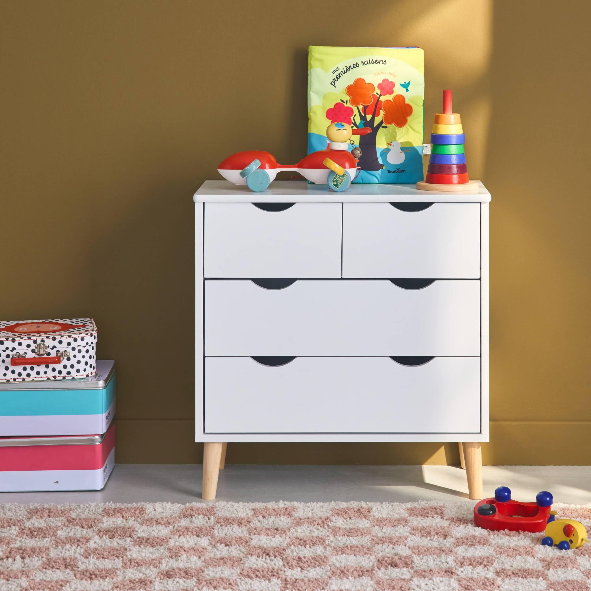 Voir la diapositive 2 : SWEEEK Commode pour enfant. 4 tiroirs. pieds en pin