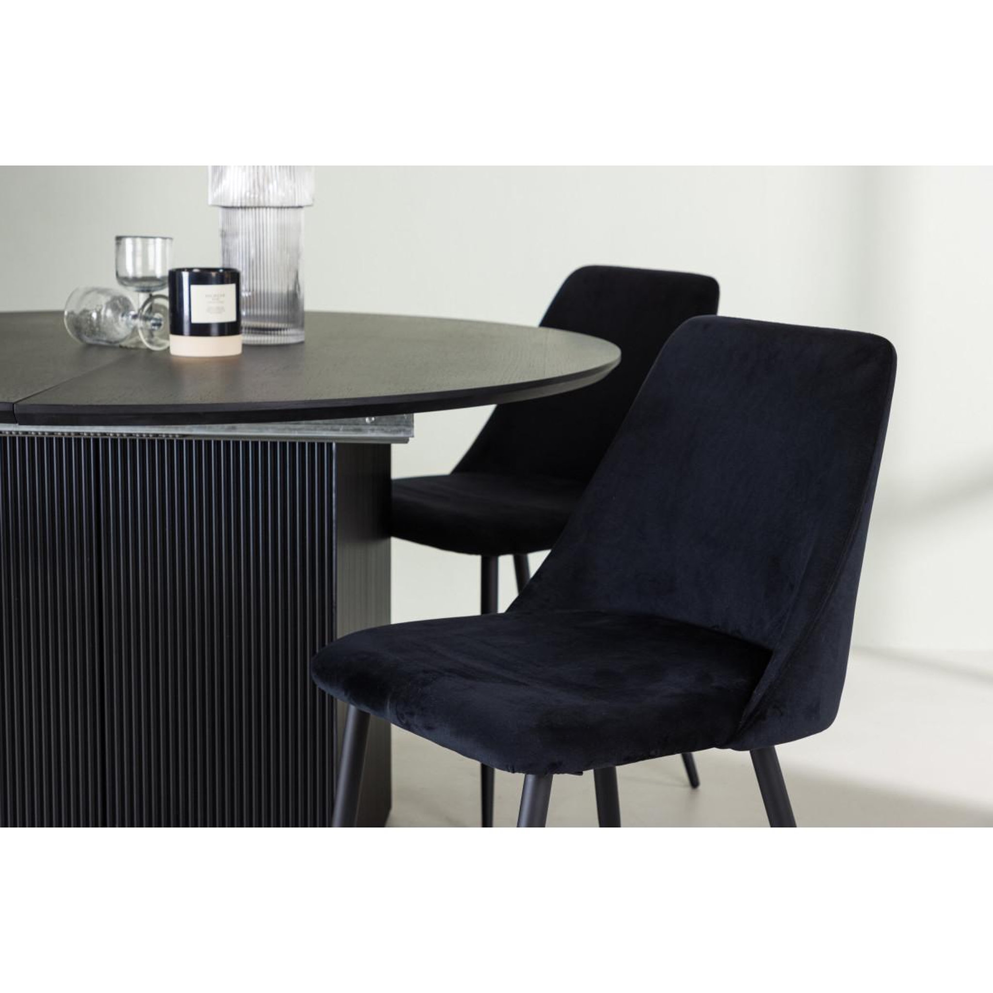 Voir la diapositive 6 : Paris Prix Ensemble table à manger extensible & 4 chaises  matilda & night  130-180cm noir