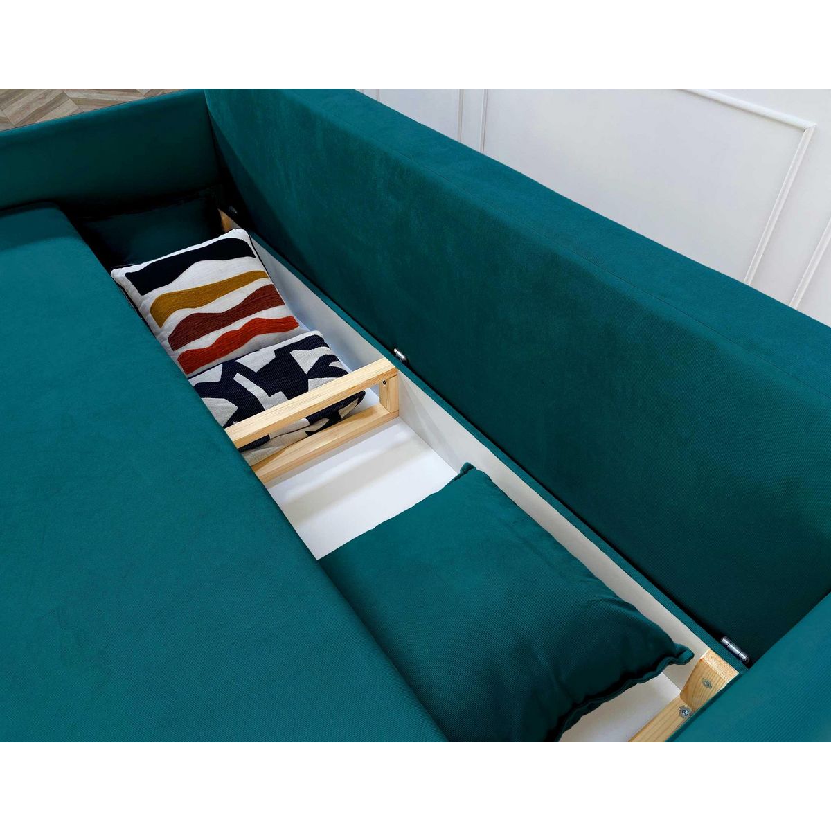 LISA DESIGN Apia - canapé 3 places - convertible avec coffre - en velours