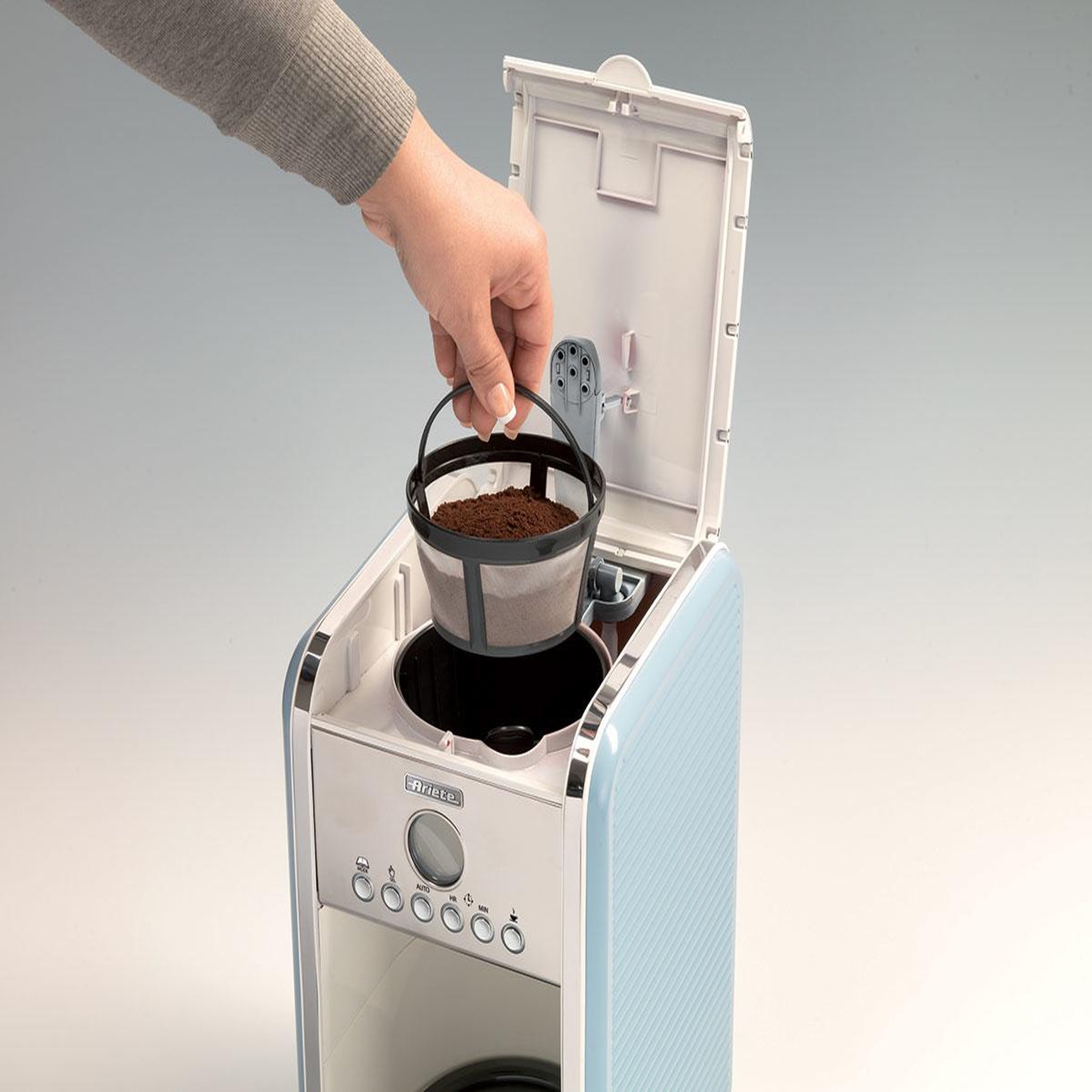 Voir la diapositive 4 : ARIETE Cafetière programmable 12 tasses 2000w celeste - 1342/3