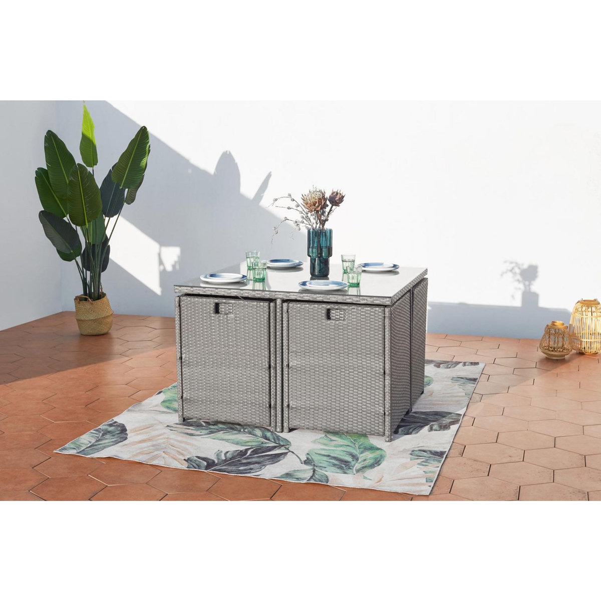 CONCEPT USINE Table et chaises 4 places encastrables en résine gris-blanc MIAMI