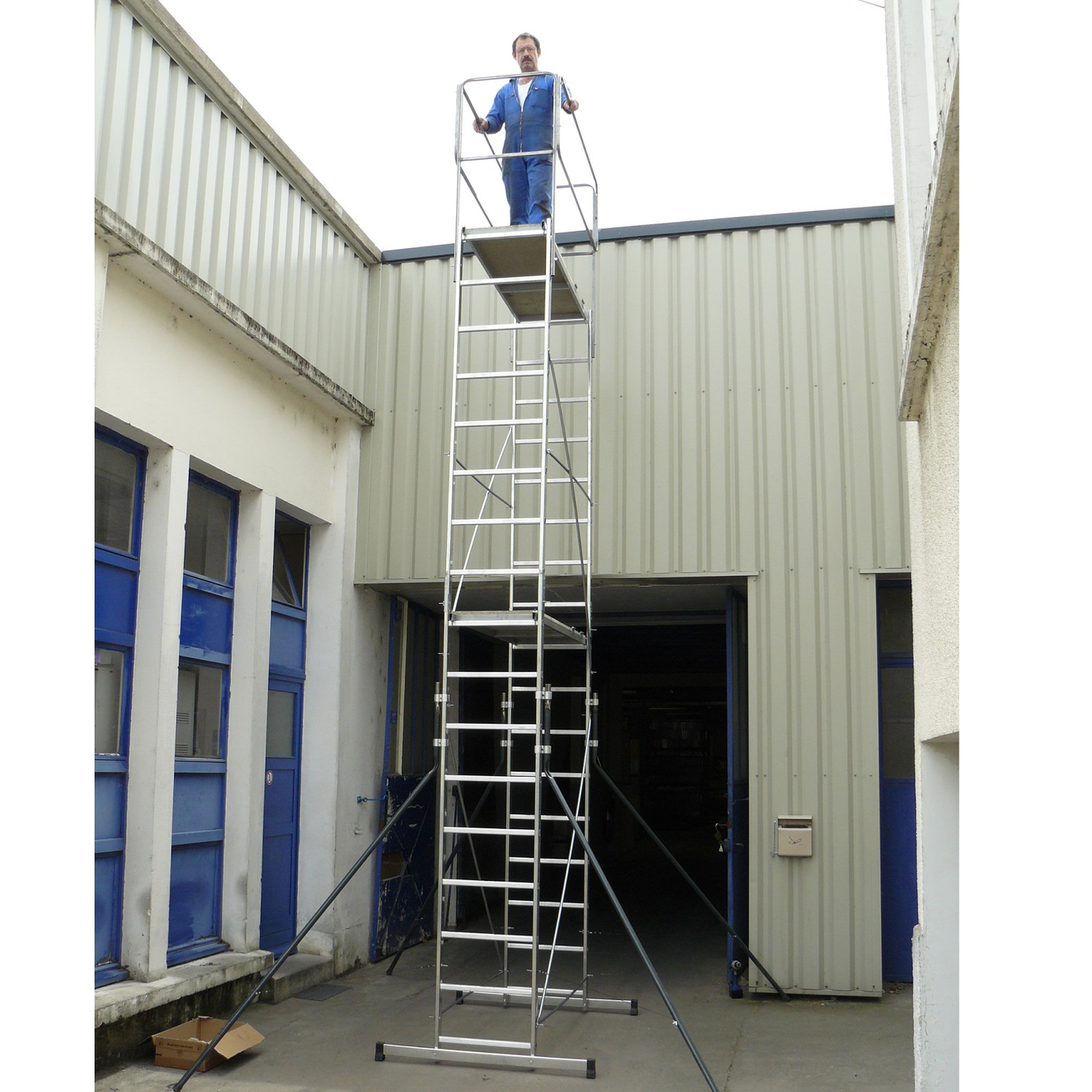 Voir la diapositive 2 : ESCALUX Echafaudage Nimbus 500 - 6m80