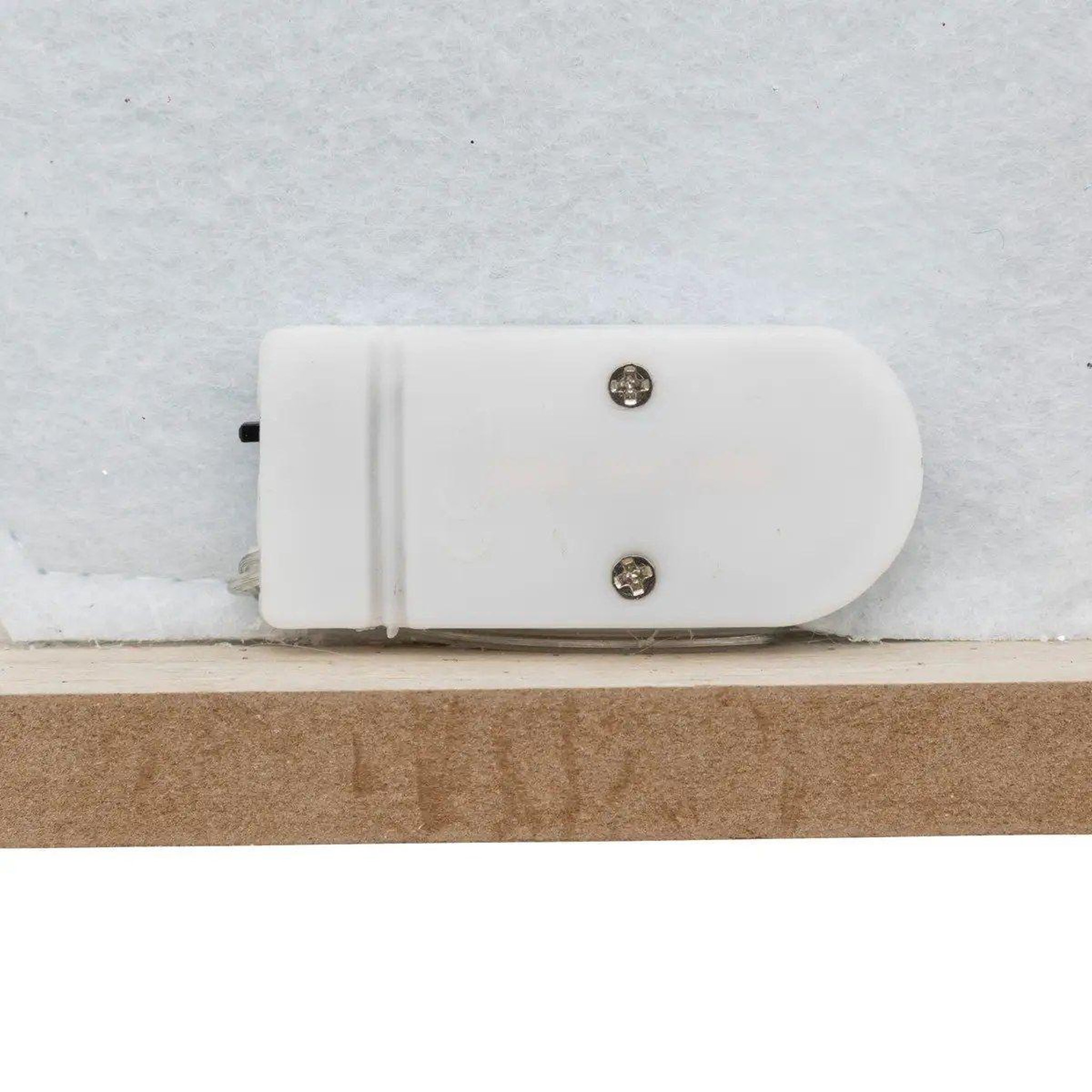 Voir la diapositive 3 : ATMOSPHERA Bonhomme de neige feutrine  led  37cm blanc