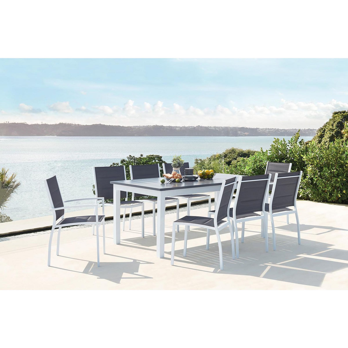 CONCEPT USINE Table de jardin extensible et 8 chaises alu-toile PVC blanc AREZZO
