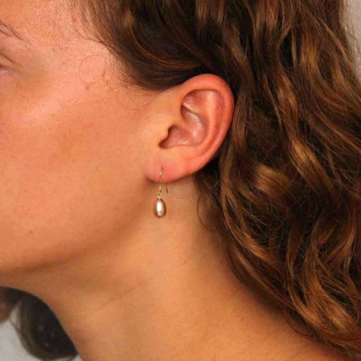 L'ATELIER D'AZUR Boucles d'Oreilles Or Jaune Perles de Culture Rose - Dormeuses