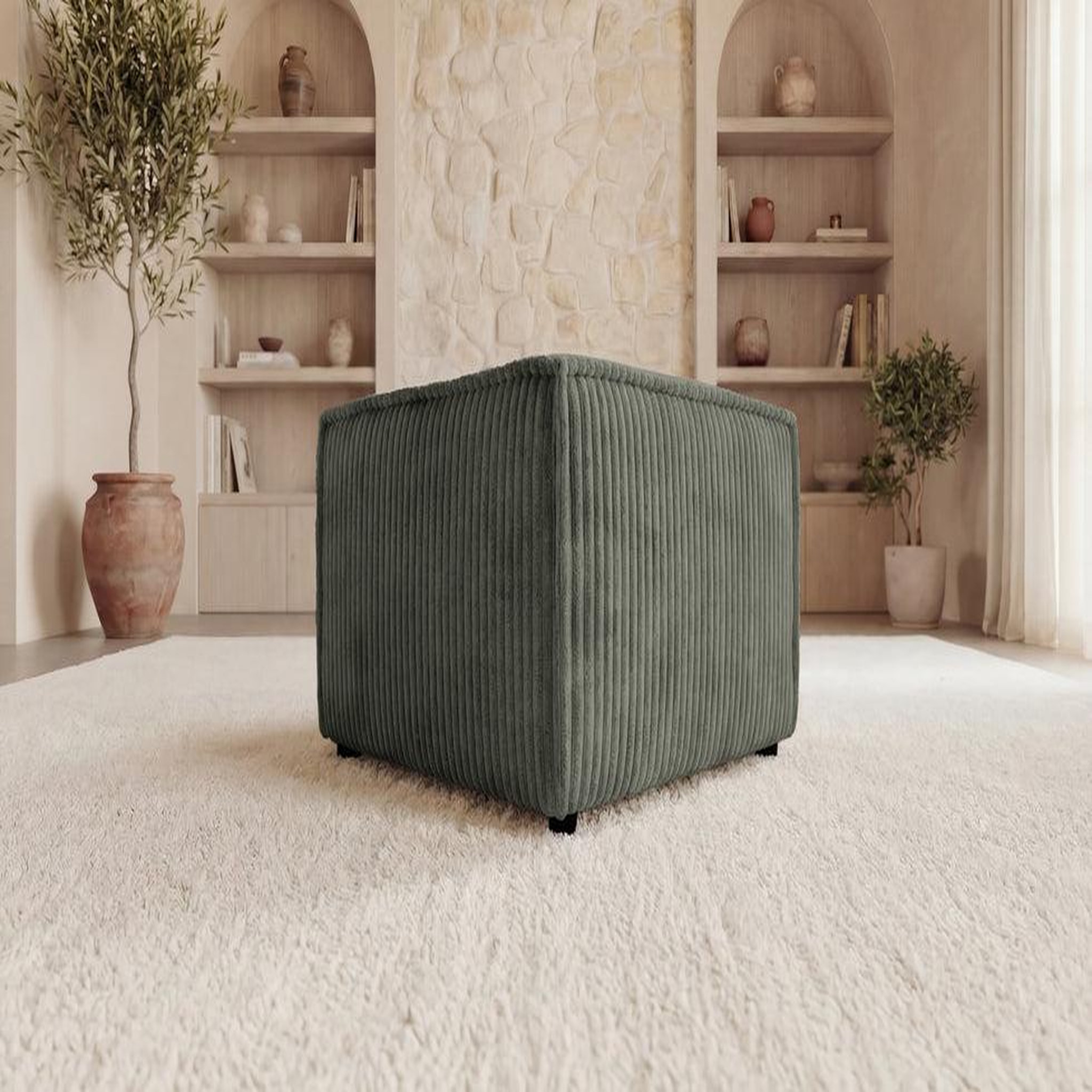 Voir la diapositive 3 : CASANOVA PARIS Laria - pouf gros velours côtelé