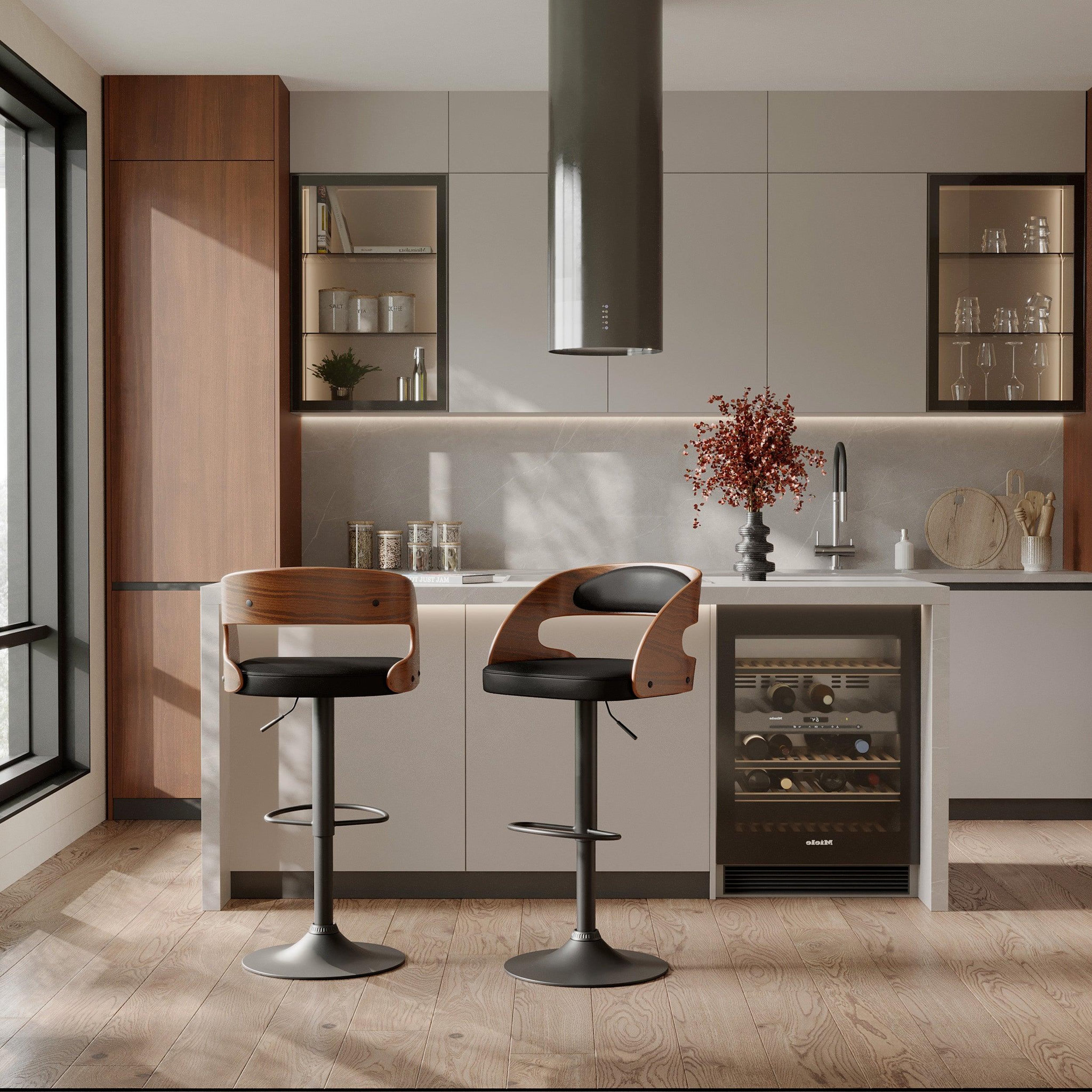 Voir la diapositive 5 : MAISON PAVANE Chaise de bar réglable 62/84 cm en cuir synthétique noir-louis