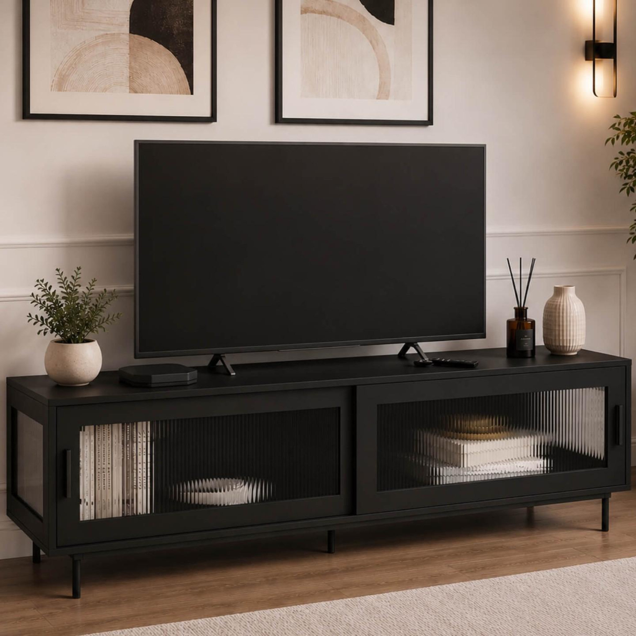Voir la diapositive 2 : ID MARKET Meuble tv 140 cm zineb 2 portes coulissantes vitrées façade cannelée noir