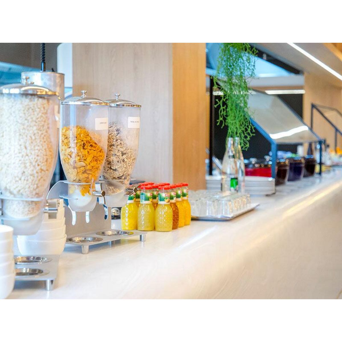 Smartbox Séjour raffiné et détente en hôtel Mercure 4* avec visite du domaine de Chantilly - Coffret Cadeau Séjour