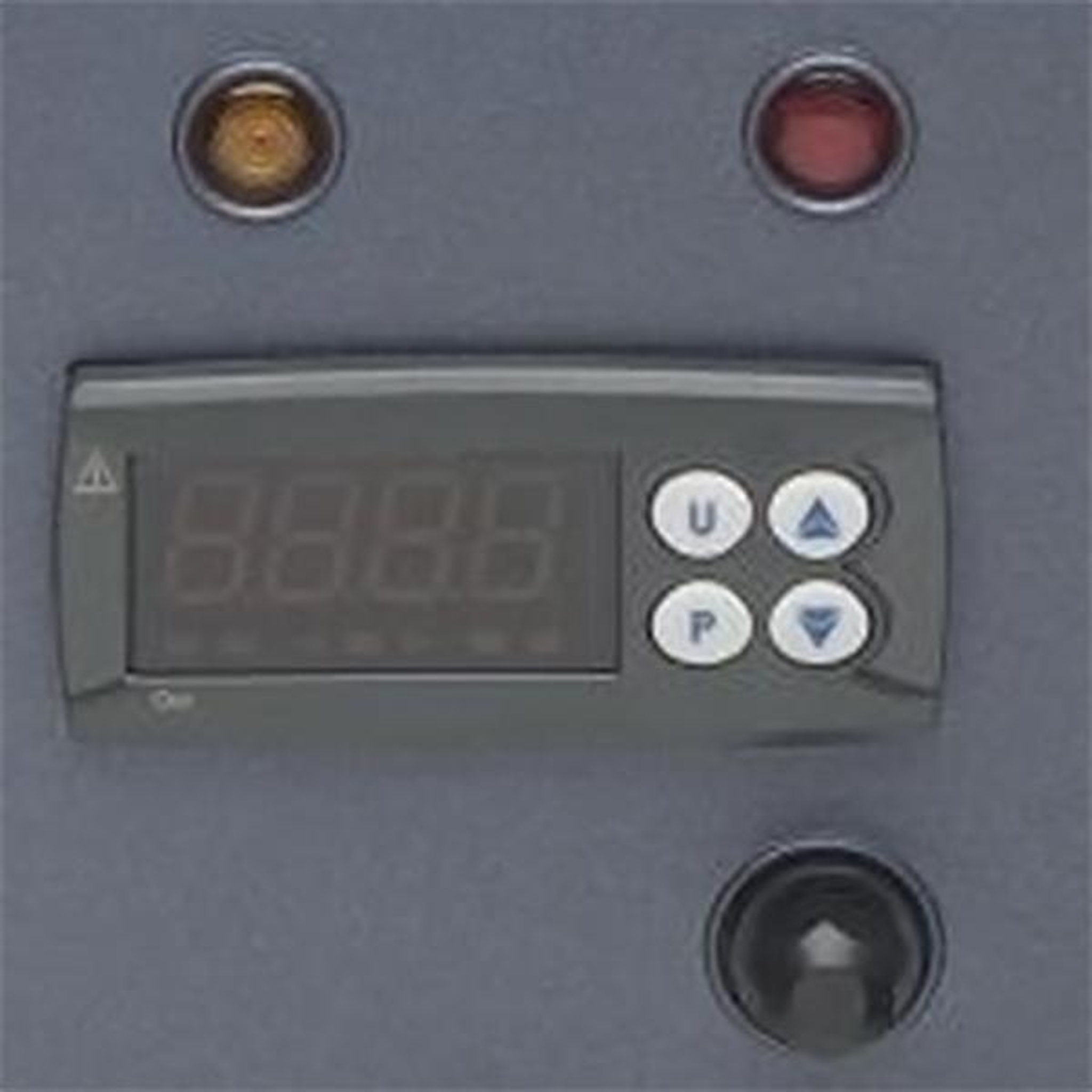 Voir la diapositive 2 : Vulcan Réchauffeur electrique 6kw mono digital - v-8t86-d