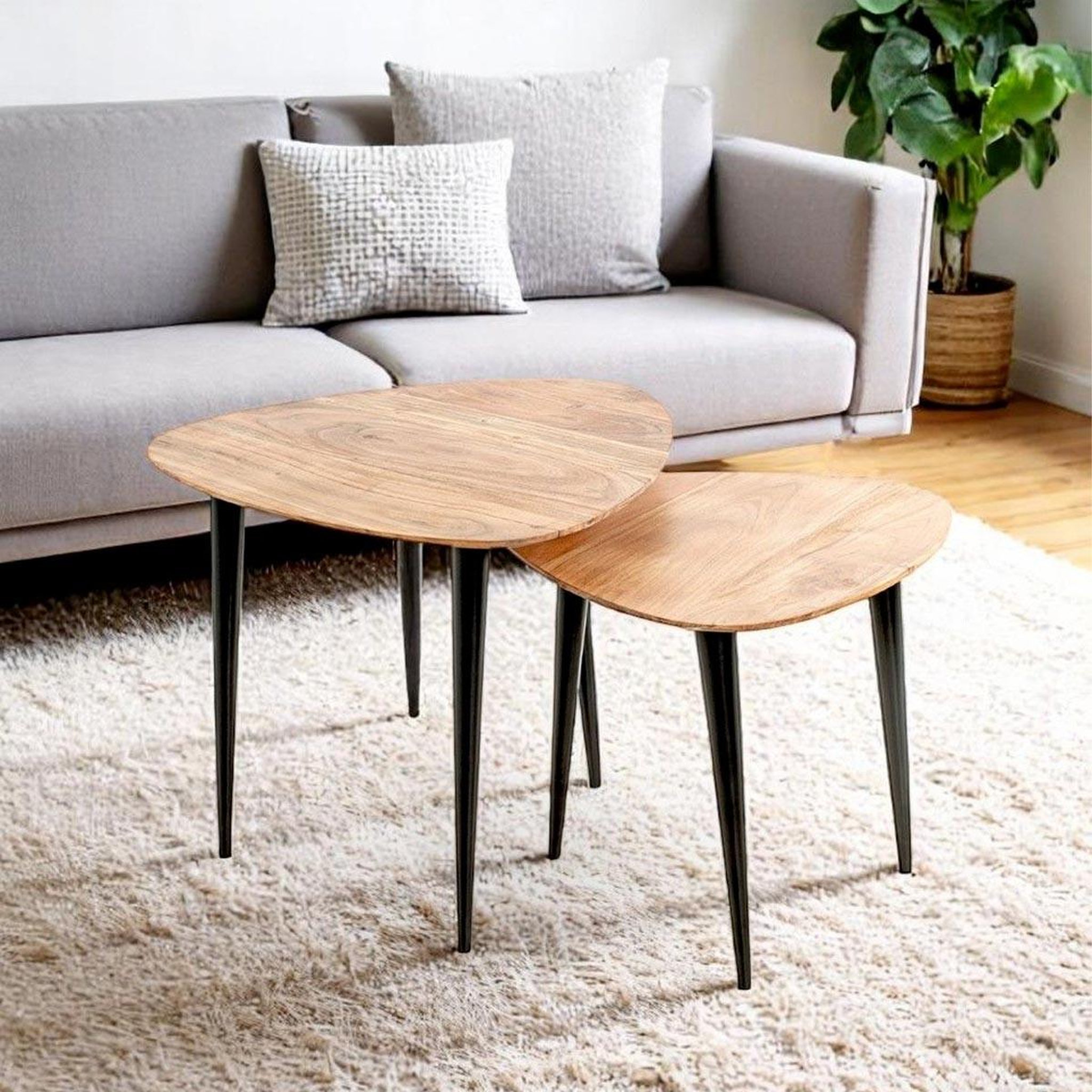 Voir la diapositive 4 : Paris Prix Table d'appoint design en bois  ciotat  46cm naturel & noir