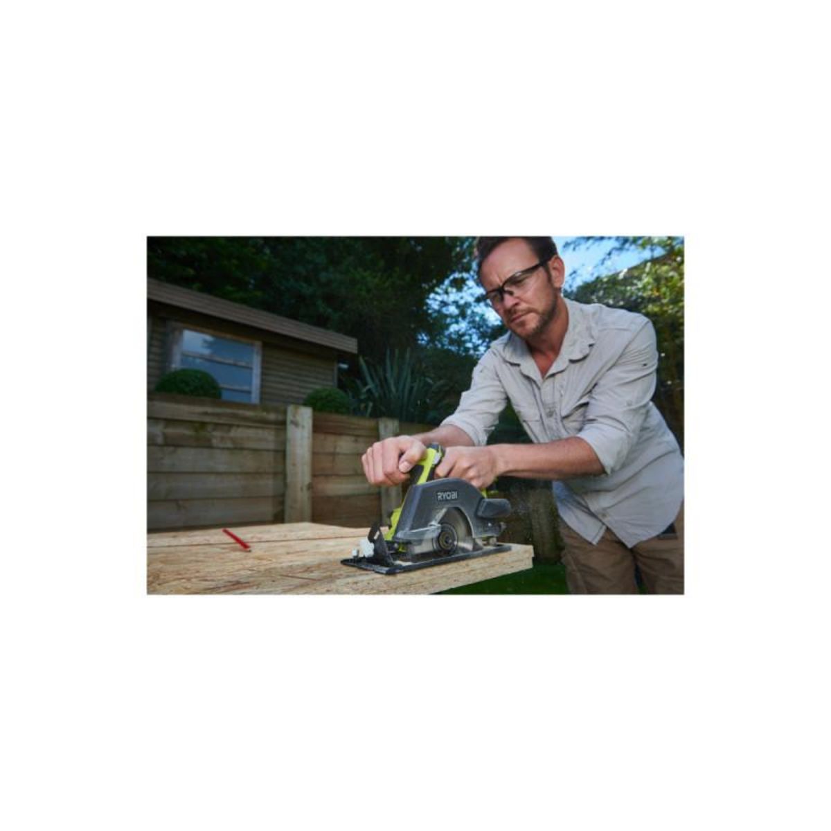 Ryobi Scie circulaire RYOBI - R18CSP-0 - 18V One+ - Sans batterie ni chargeur