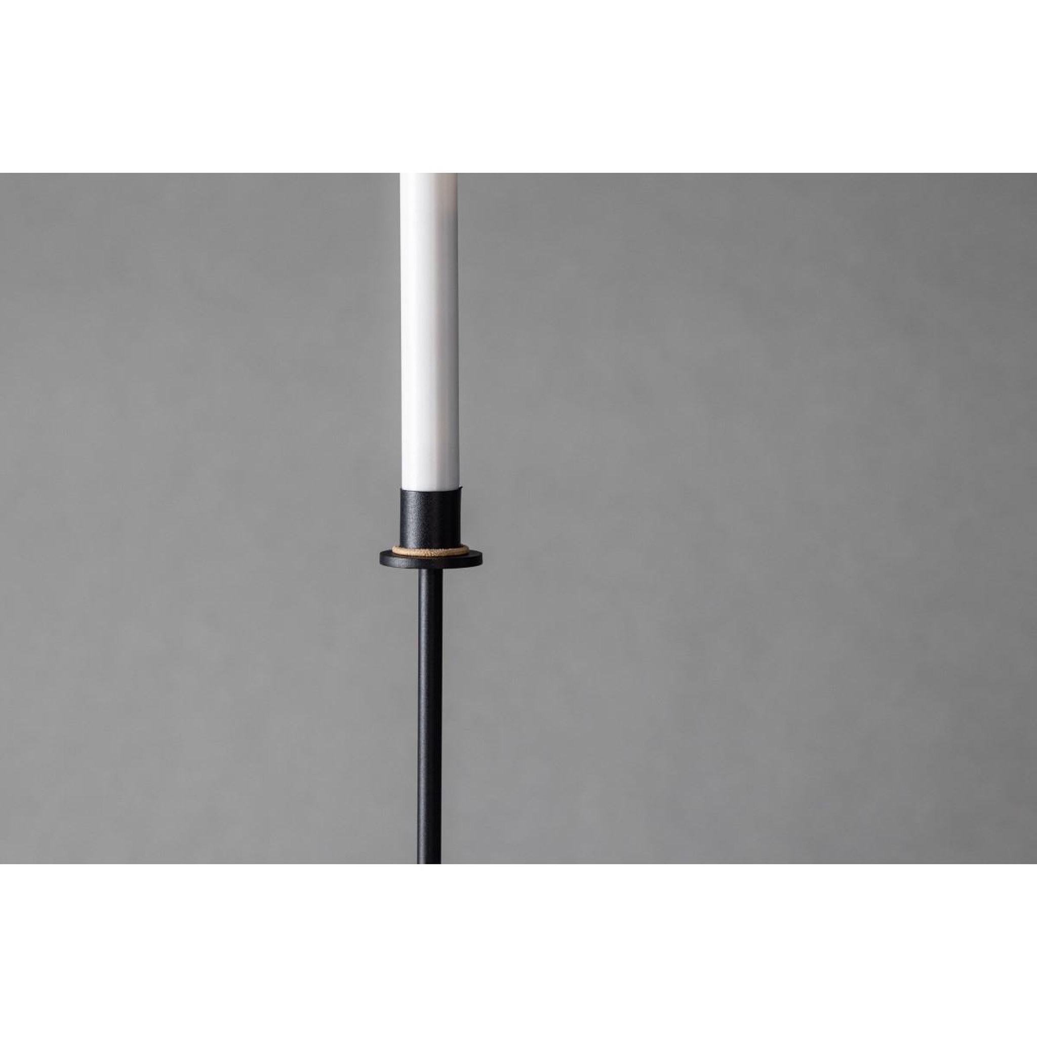 Voir la diapositive 4 : Paris Prix Bougeoir à led en métal  hogehall  102cm noir