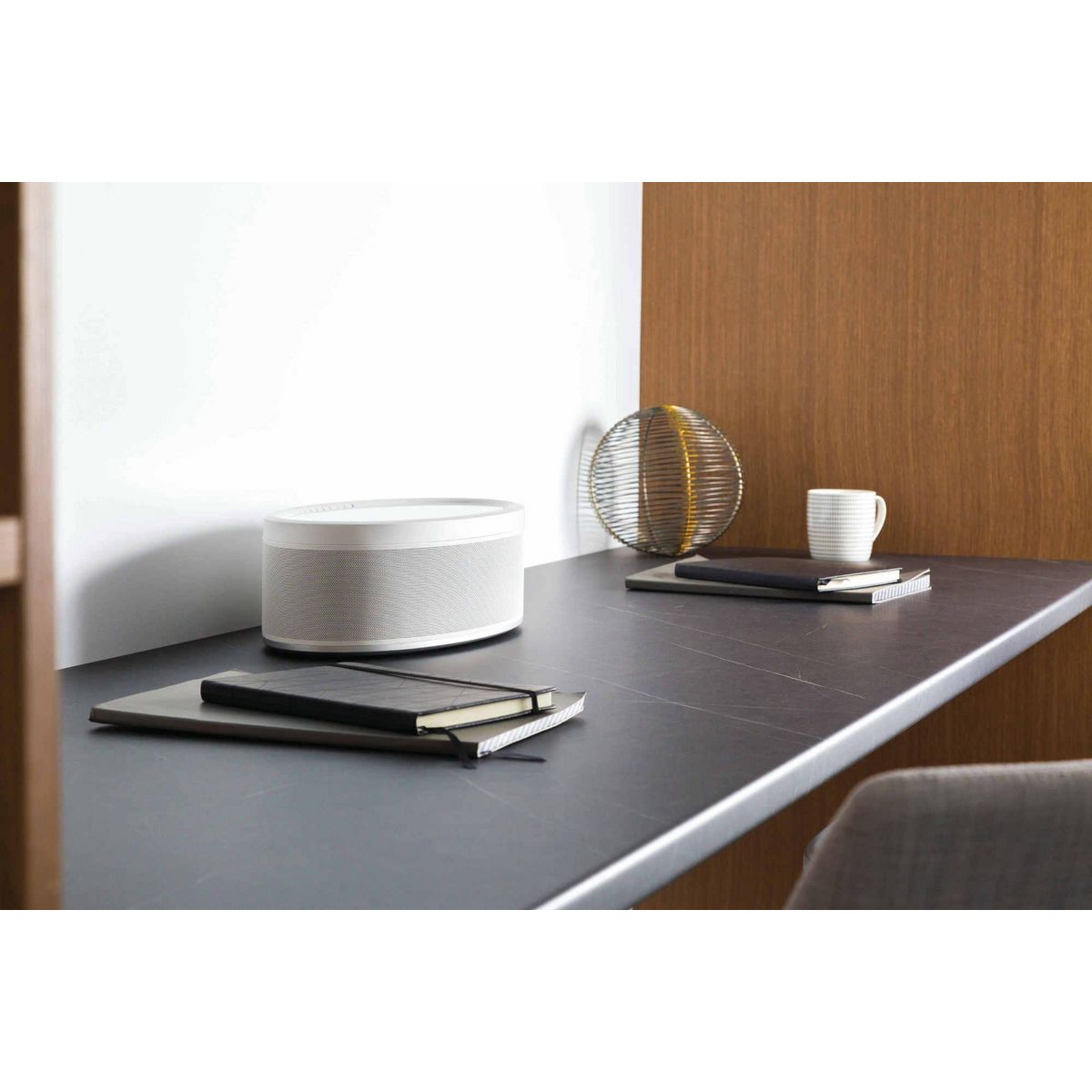 Yamaha Enceinte hi-fi sans fil avec bluetooth/wifi secteur blanc - wx051blanc