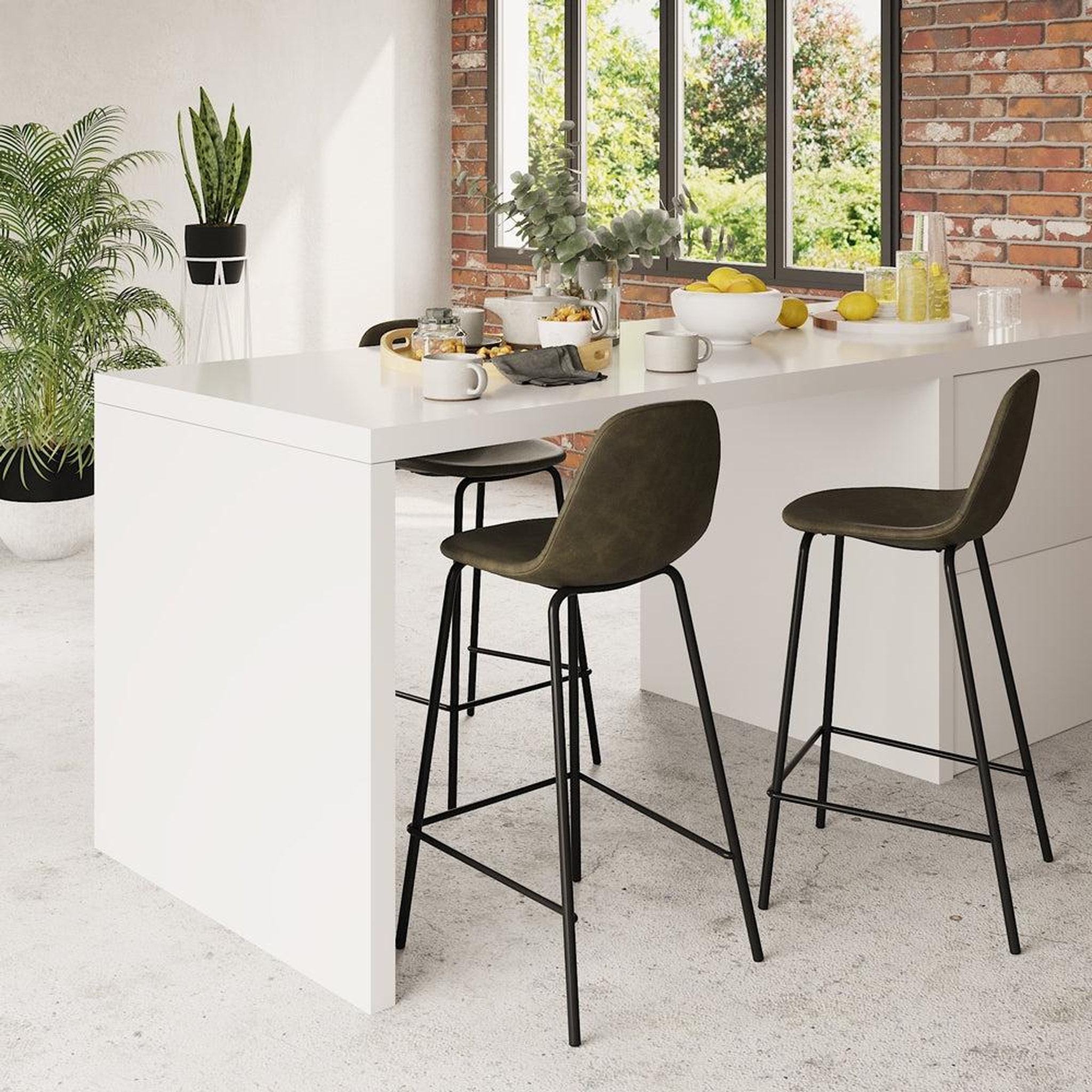 Voir la diapositive 6 : MAISON PAVANE Lot de 2 chaises pour îlot central 65 cm en cuir synthétique kaki-henrik