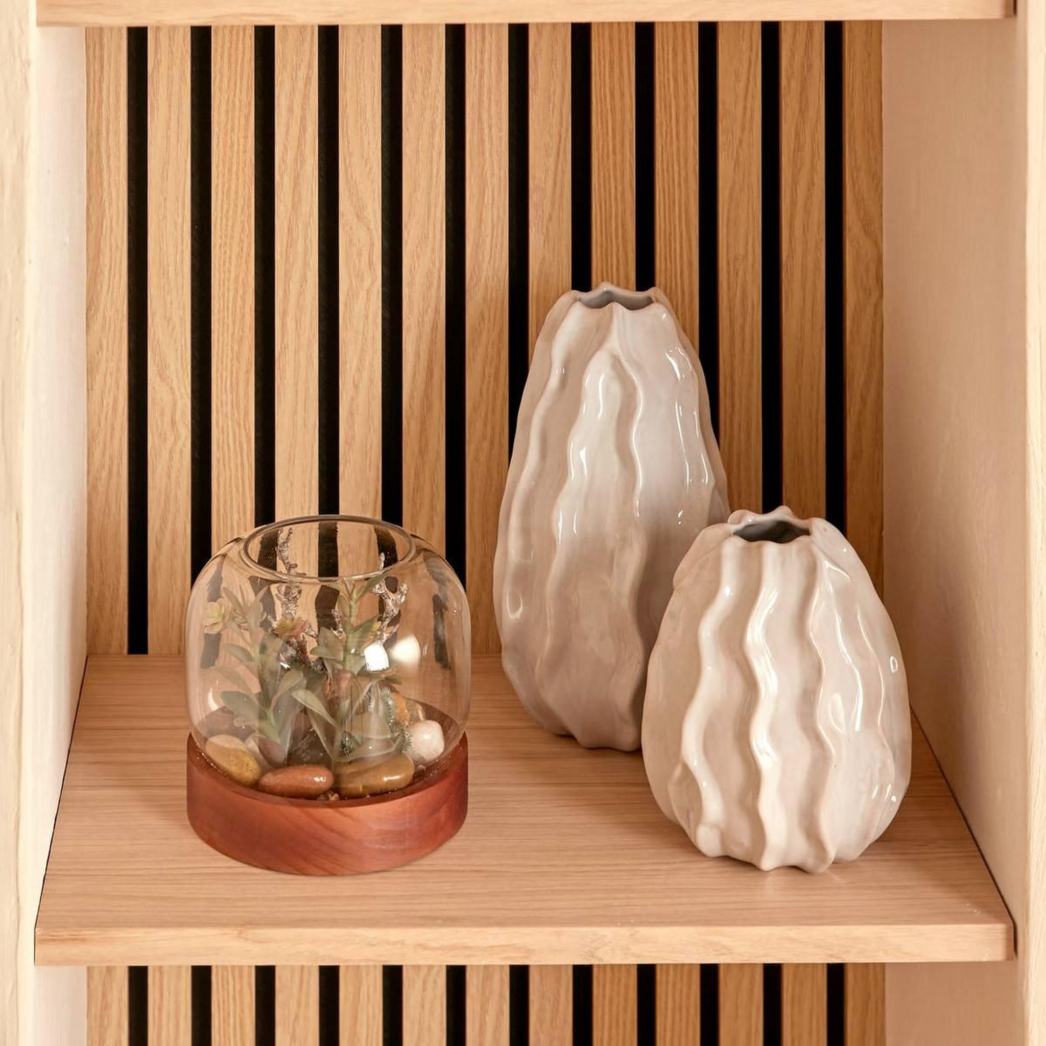 Voir la diapositive 3 : ATMOSPHERA Vase design en céramique  sandri  17cm blanc
