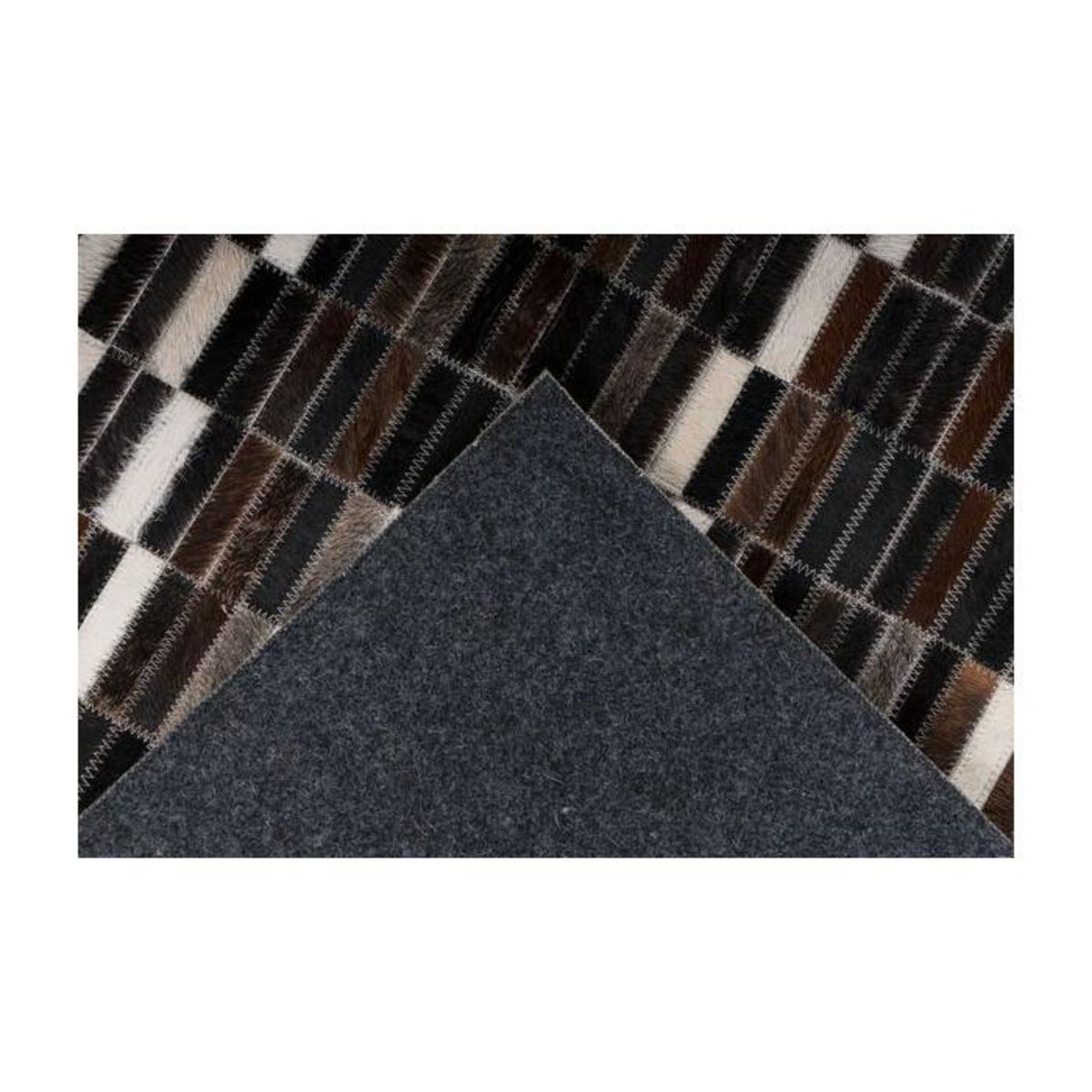 Paris Prix Tapis Fait Main en Cuir  Lavin  Noir & Blanc