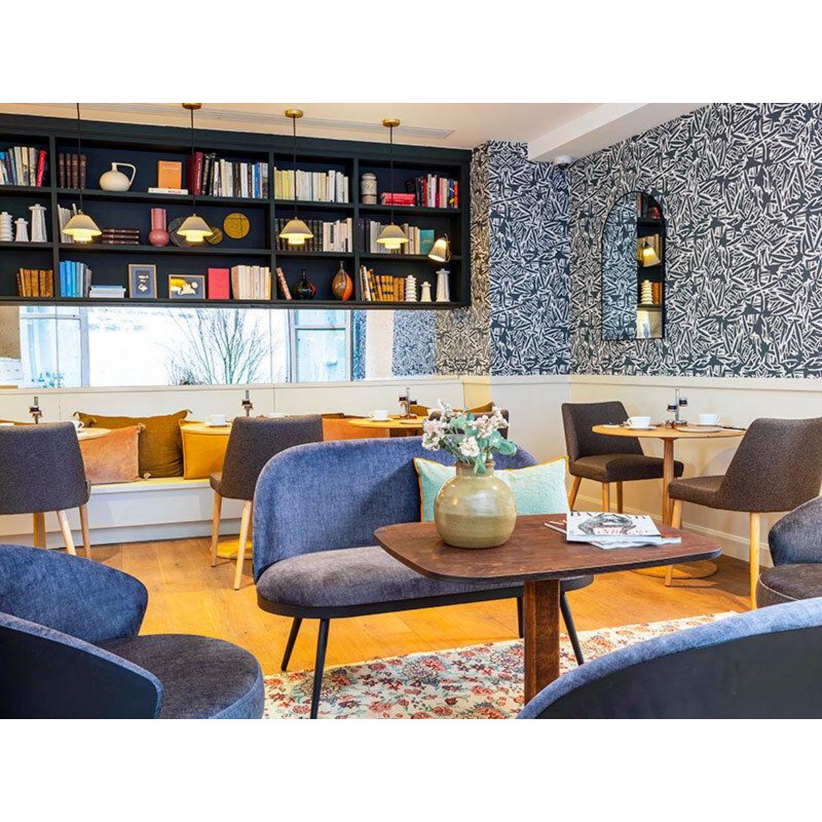 Smartbox 2 jours en hôtel 4* avec cocktail et accès privatif à l'espace détente au cœur de Paris - Coffret Cadeau Séjour