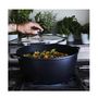 Voir la diapositive 2 : BAUMALU Cocotte en fonte 36cm 13.5l noir - 384943