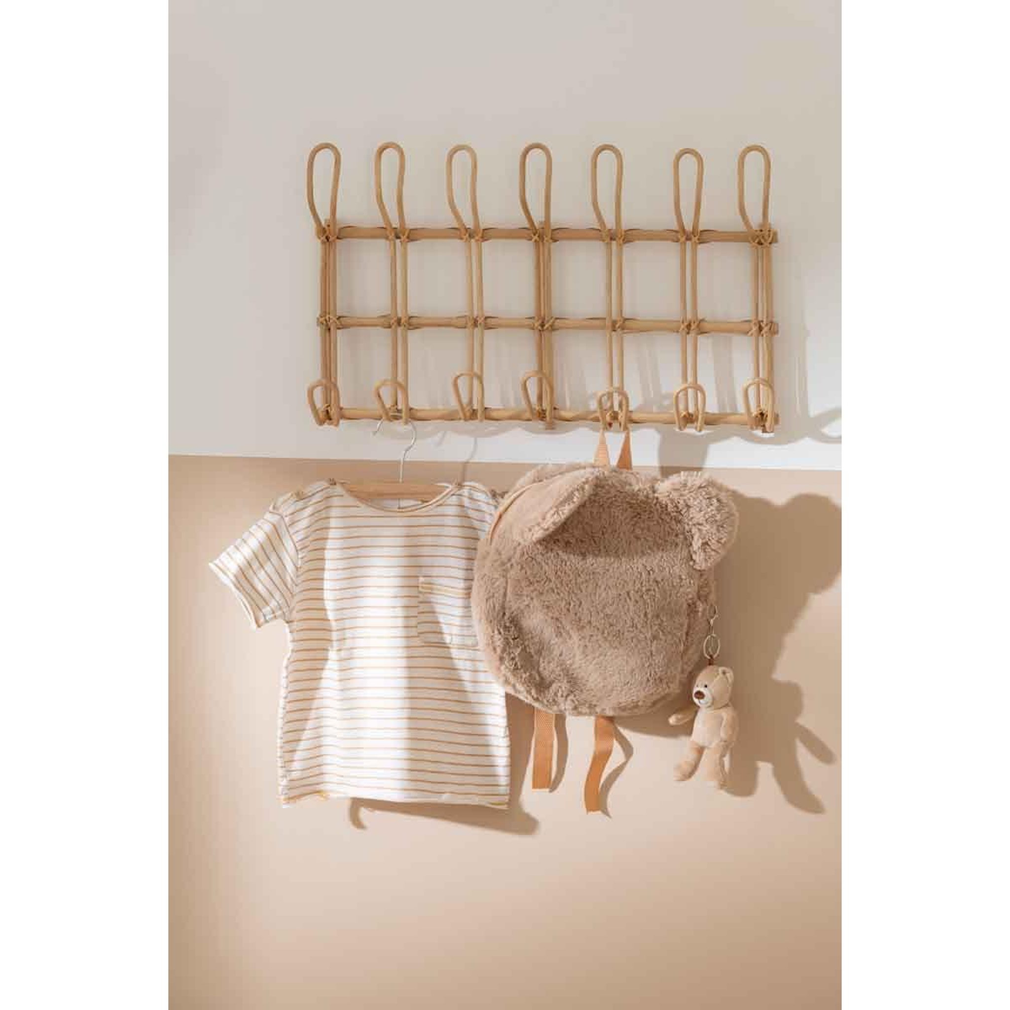 Voir la diapositive 3 : J-LINE Patère murale 6 crochets  ellen  55cm naturel