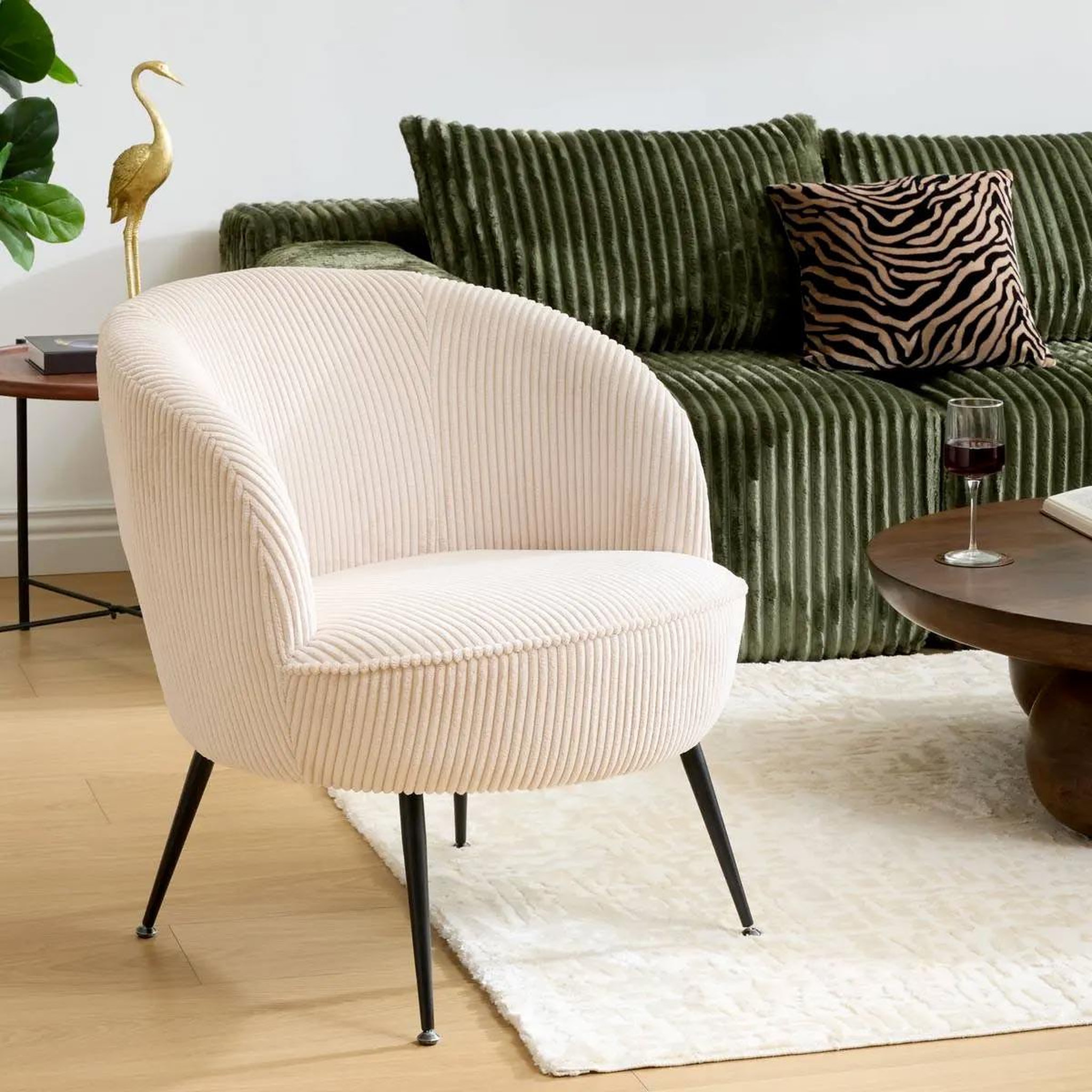 Voir la diapositive 3 : ATMOSPHERA Fauteuil en velours côtelé  tildae  71cm crème