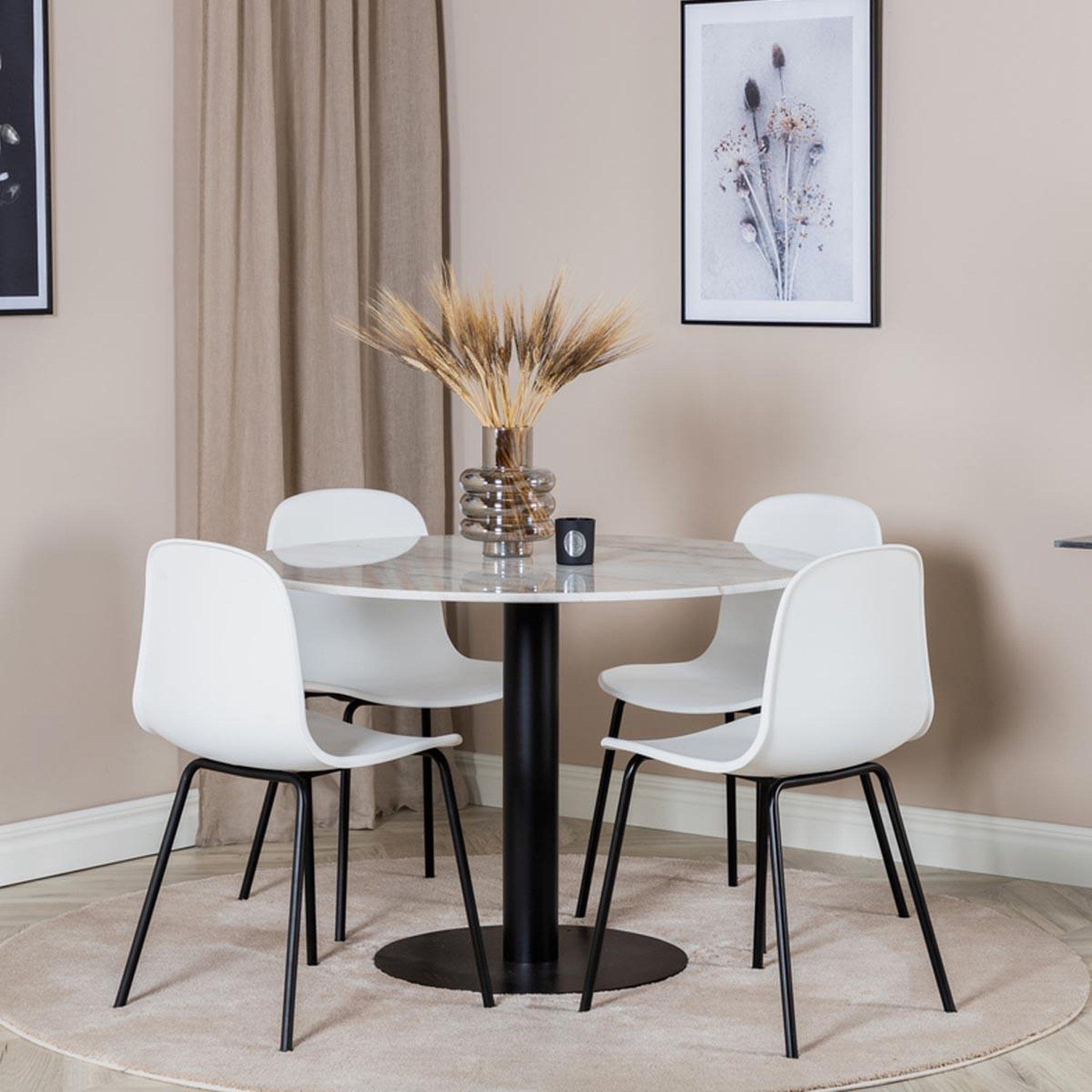 Voir la diapositive 4 : Paris Prix Ensemble table à manger & 4 chaises  estelle & artic  106cm blanc