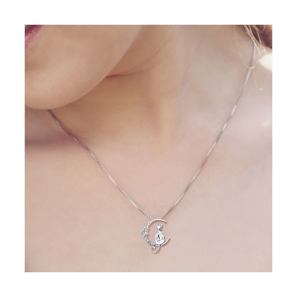 SC CRYSTAL Collier SC Crystal orné de Cristaux scintillants