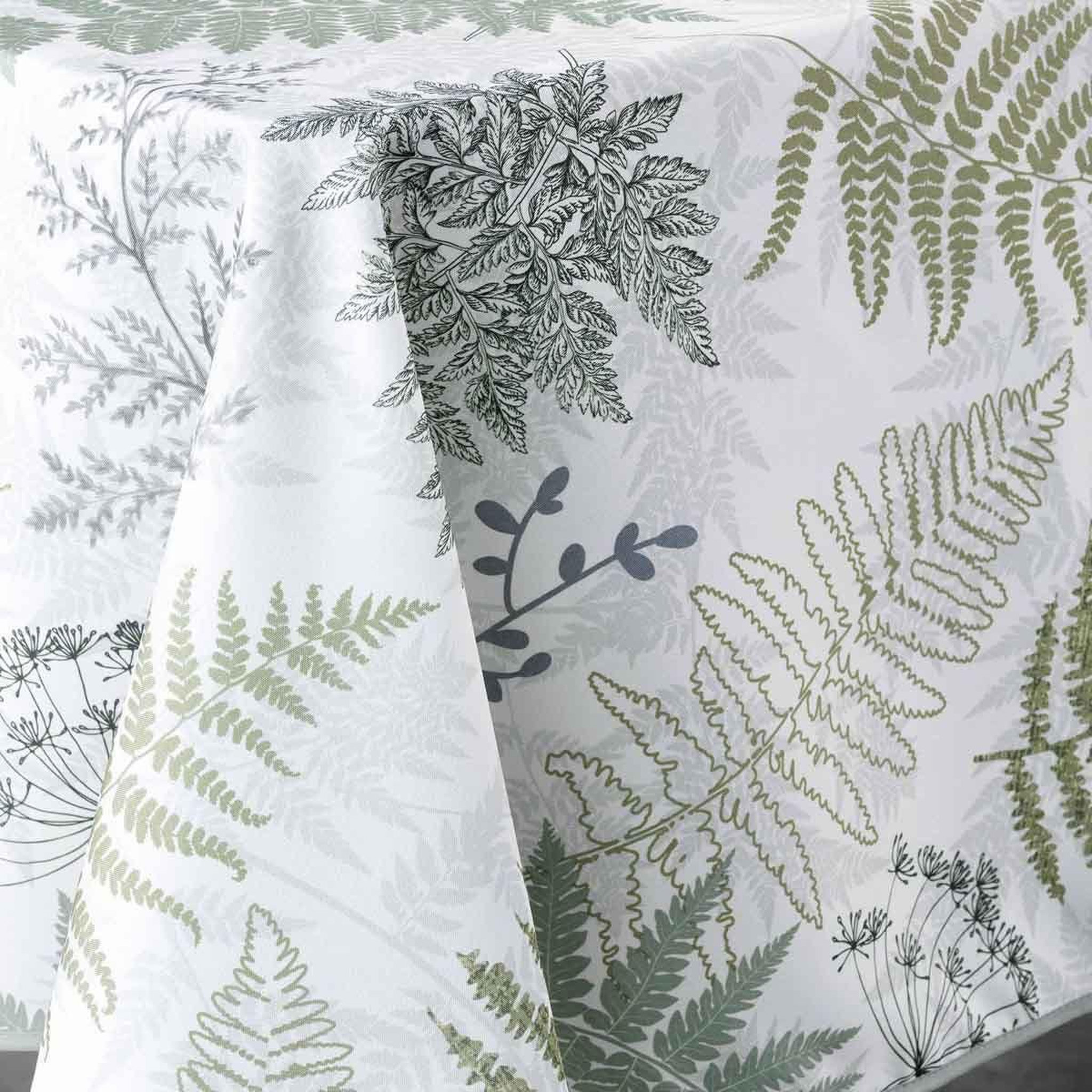 Voir la diapositive 2 : Douceur d'Intérieur Nappe imprimée  melisandre  150x240cm vert
