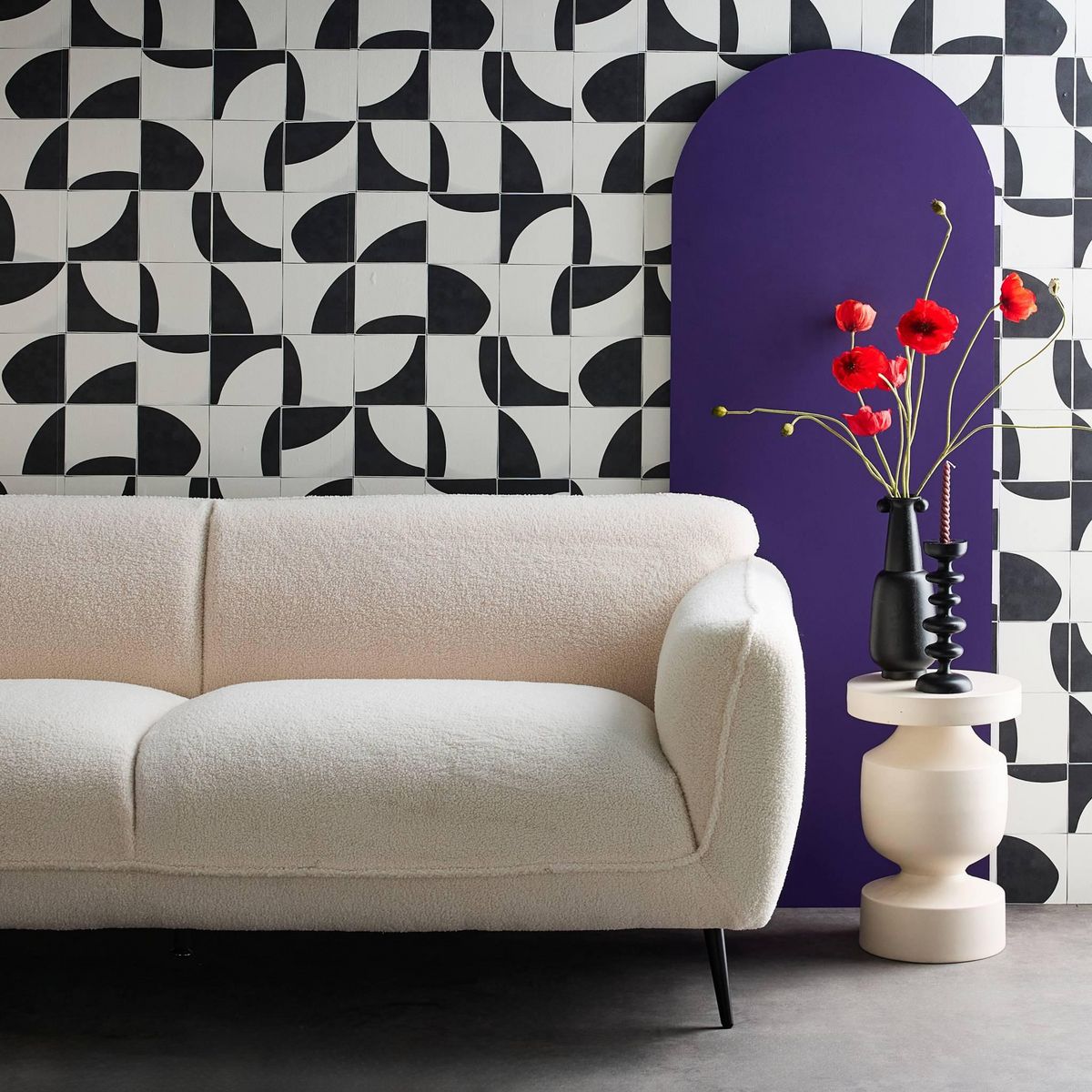 SWEEEK Canapé 3 places tissu bouclette crème et pieds métal noir