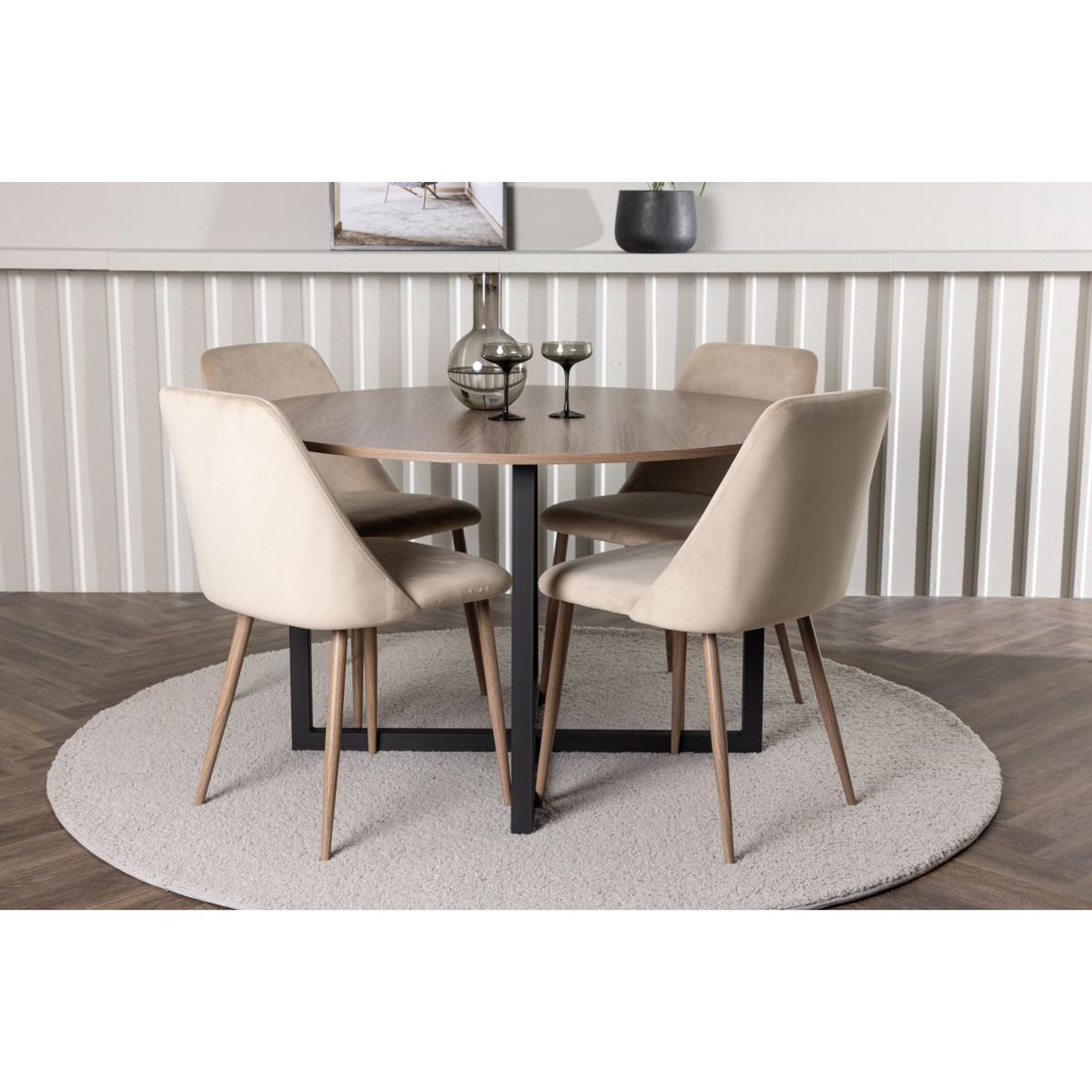 Voir la diapositive 4 : Paris Prix Ensemble table à manger & 4 chaises  durango & night  120cm noyer & marron
