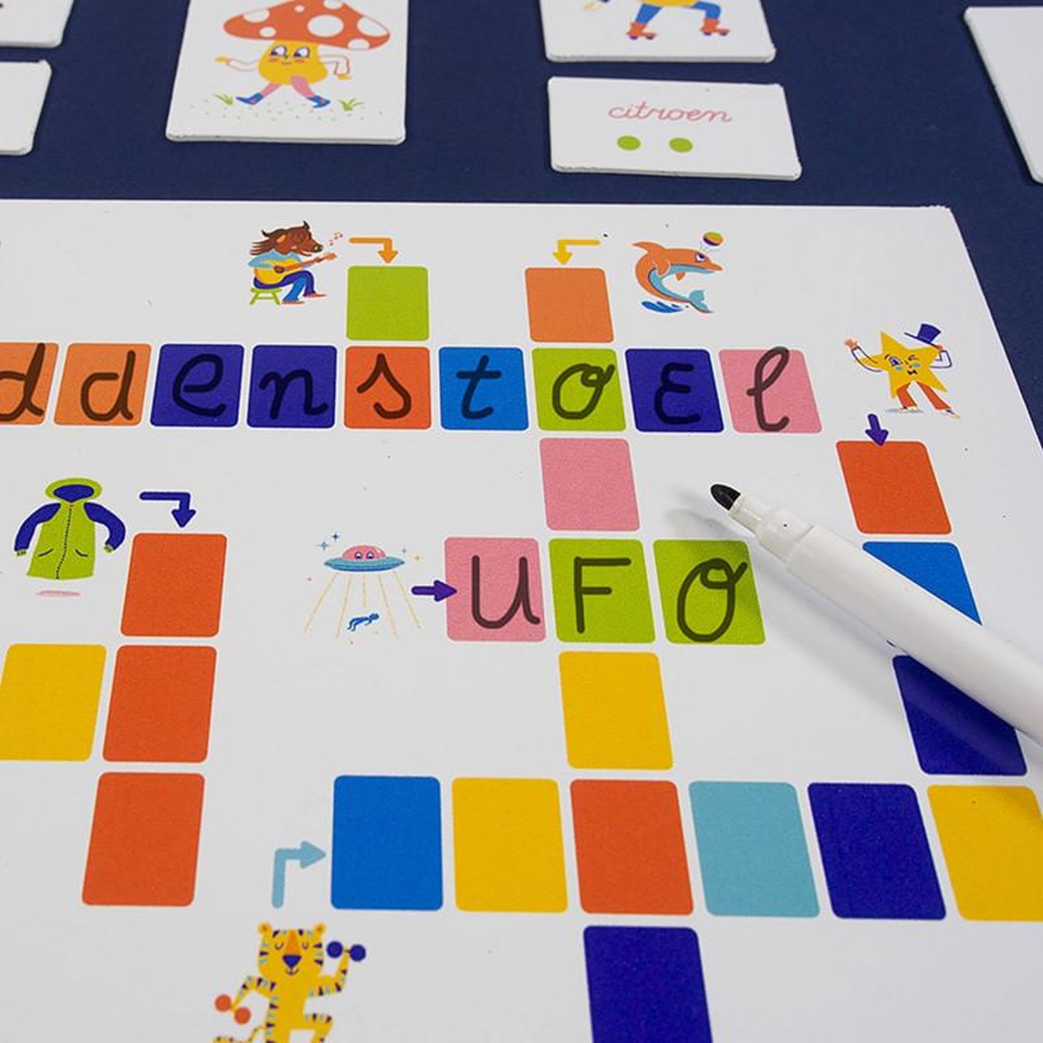 Voir la diapositive 3 : Jumbo JUMBO I Learn To Discover Letters
