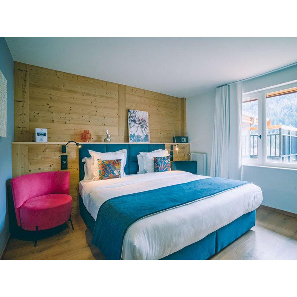 Smartbox Séjour de 2 jours en suite avec accès illimité au spa en hôtel 4* au cœur des Alpes - Coffret Cadeau Séjour