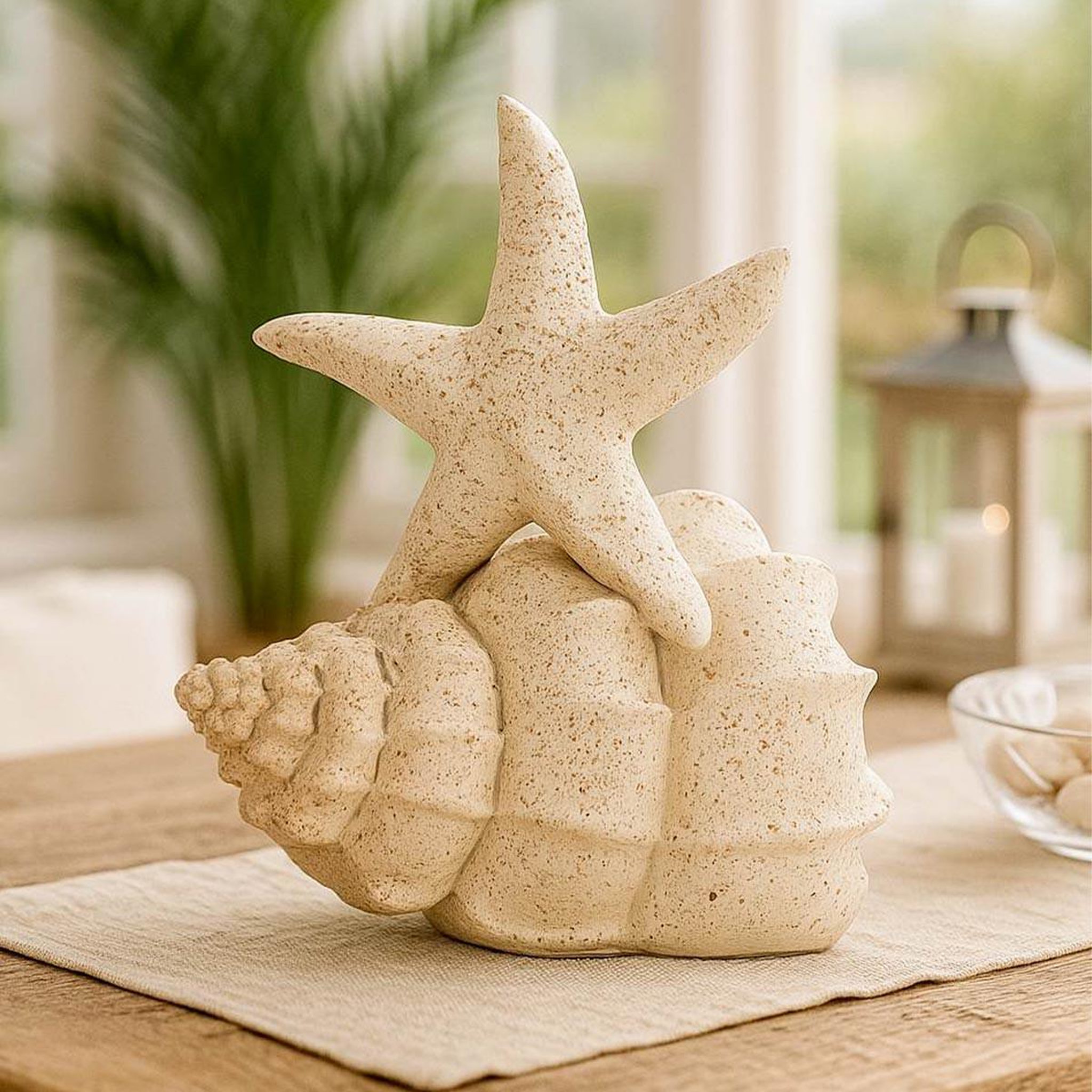 Voir la diapositive 6 : Paris Prix Étoile de mer sur coquillage en résine  sand  30cm beige