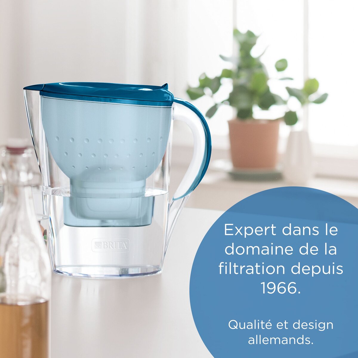 BRITA BRITA Carafe filtrante Marella bleu (2,4L) inclus 1 cartouche filtrante MAXTRA PRO All-in-1