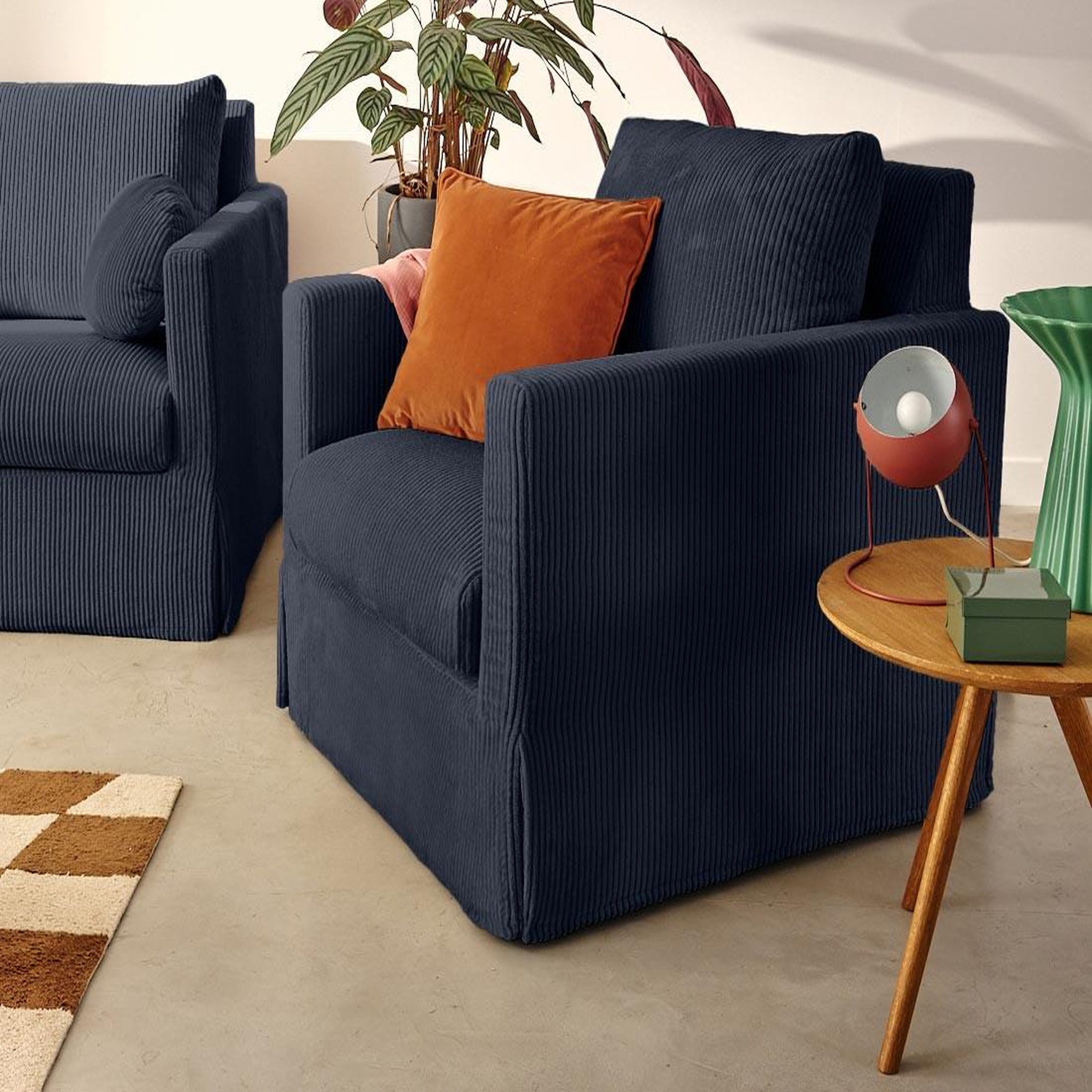 Voir la diapositive 1 : LISA DESIGN Serena - fauteuil déhoussable en velours côtelé