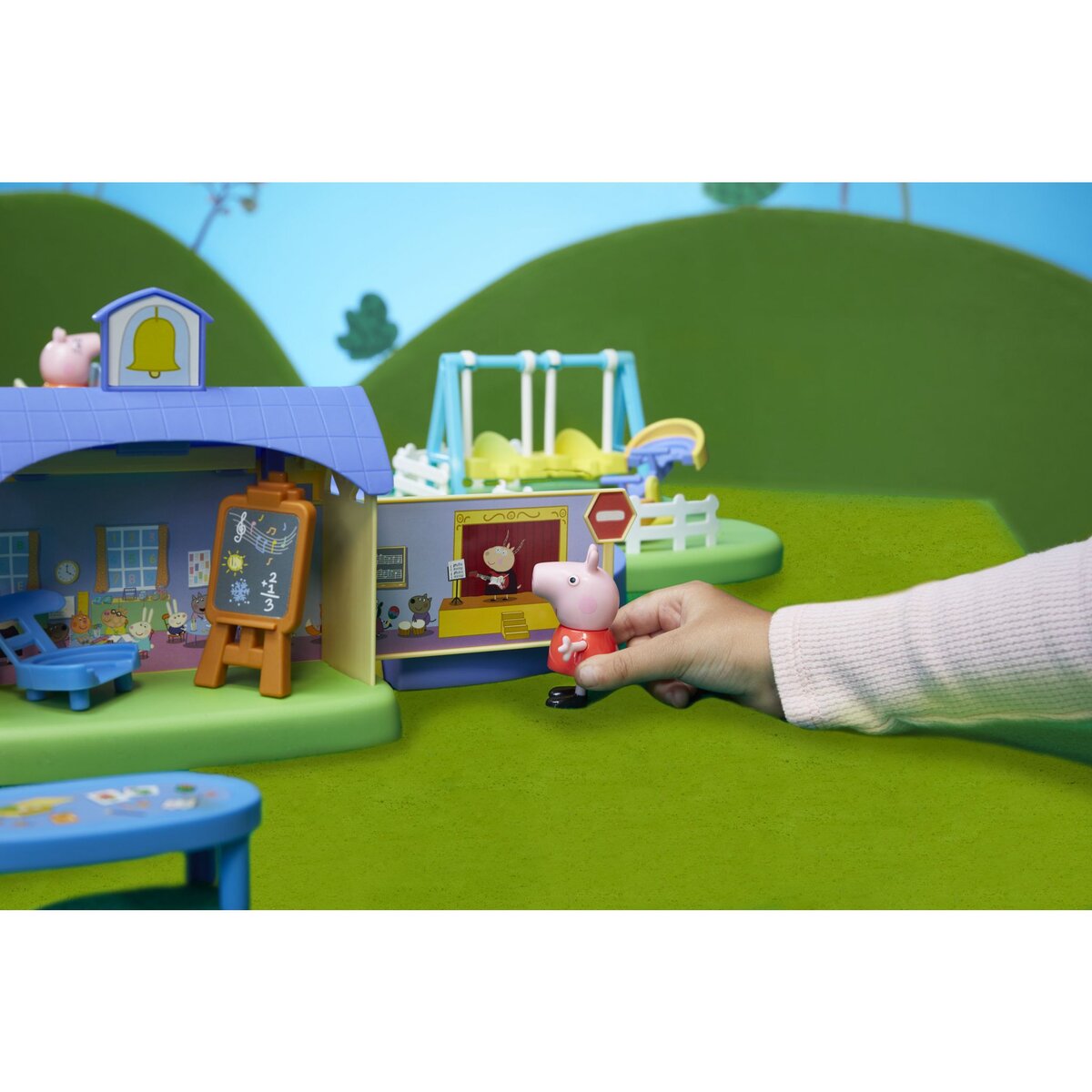 HASBRO Peppa Le circuit en ville 