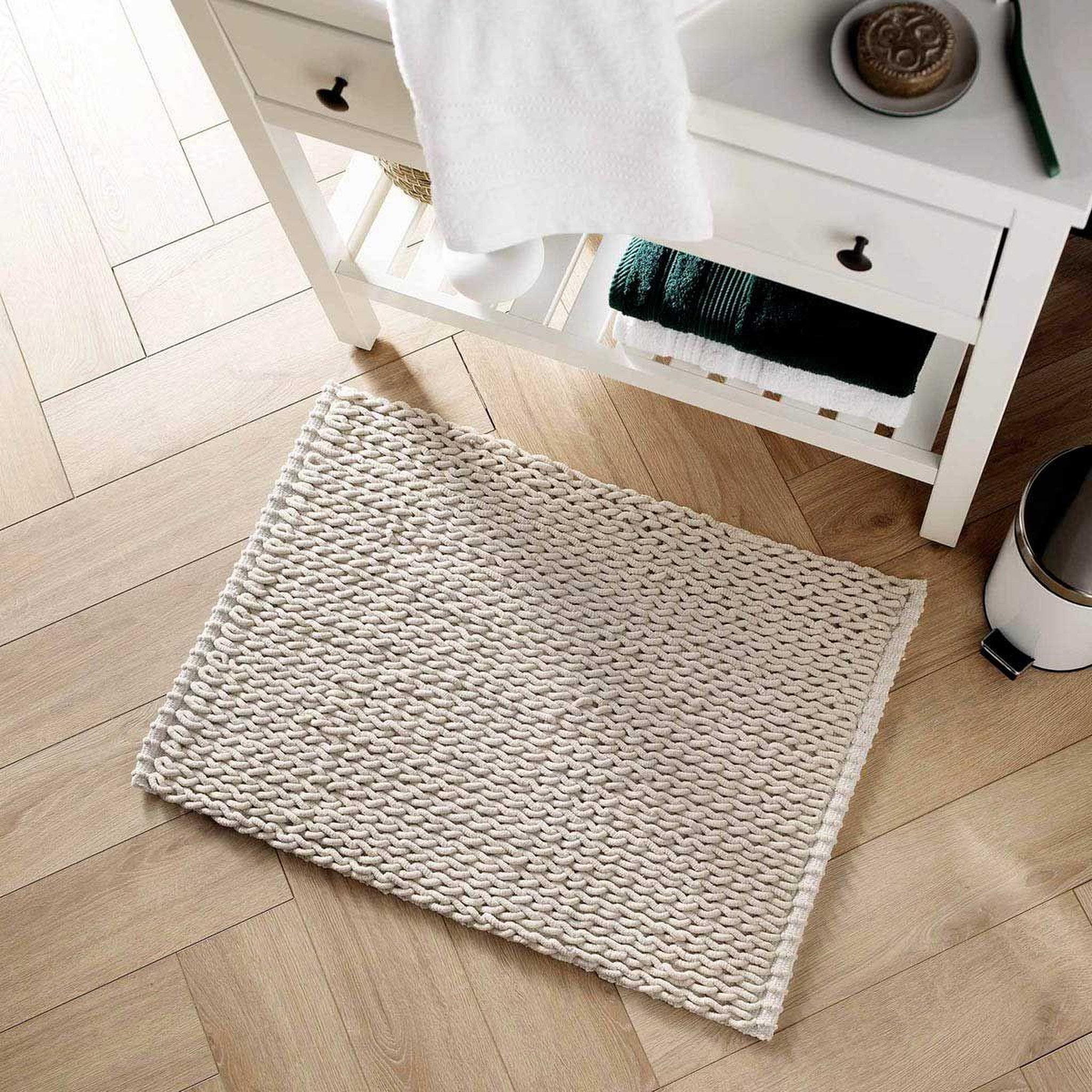 Voir la diapositive 3 : Douceur d'Intérieur Tapis de bain relief  isalis  50x80cm beige