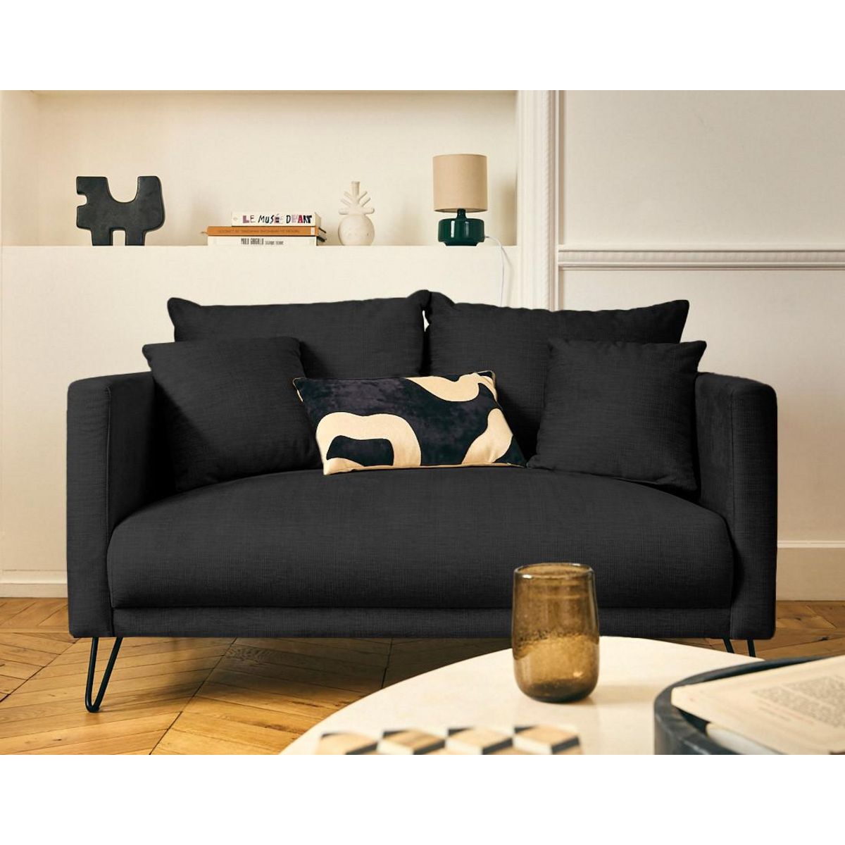 LISA DESIGN Ostrava - canapé droit 2 places en velours pieds en épingle