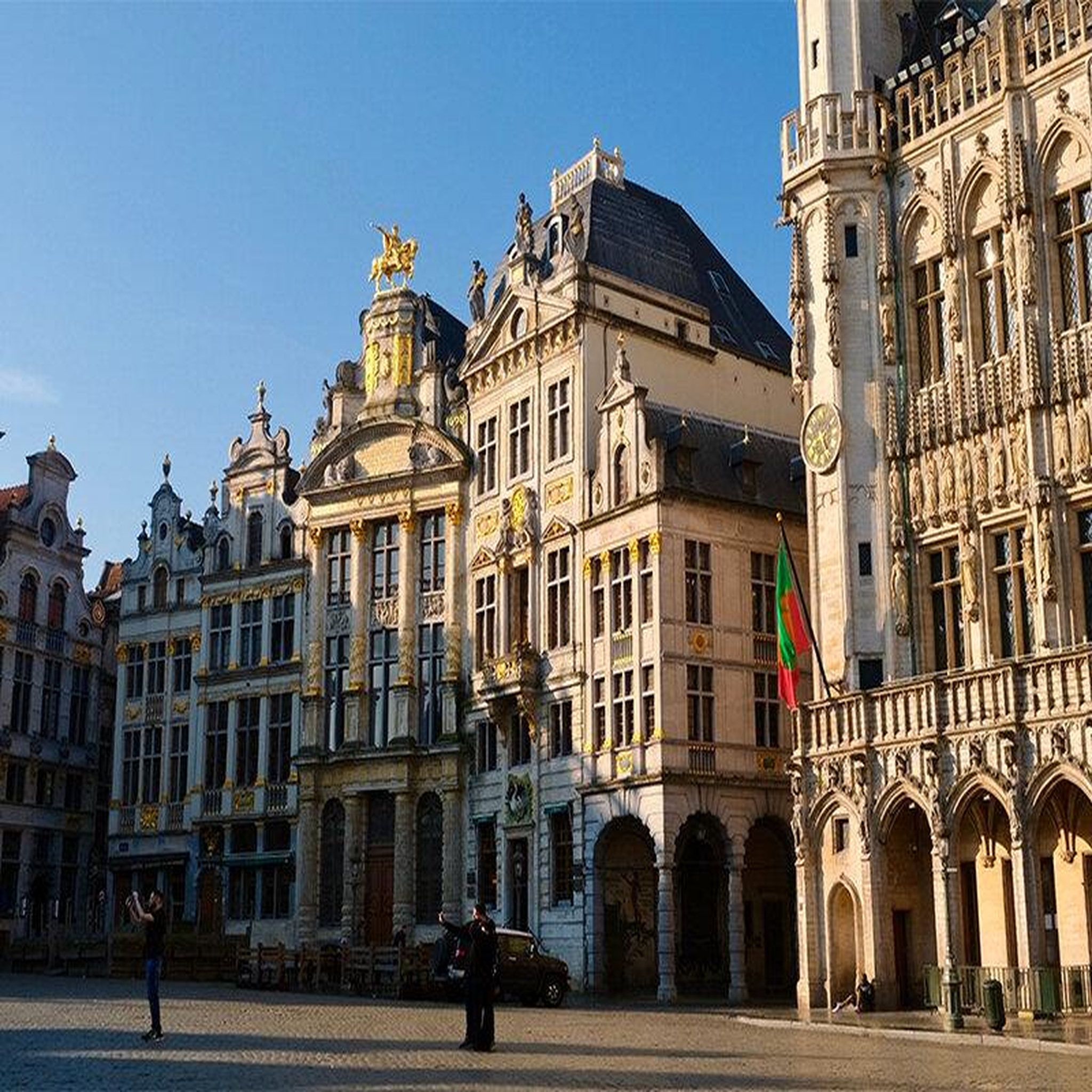 Voir la diapositive 4 : Smartbox 4 jours à bruxelles avec entrée à l'atomium - coffret cadeau séjour
