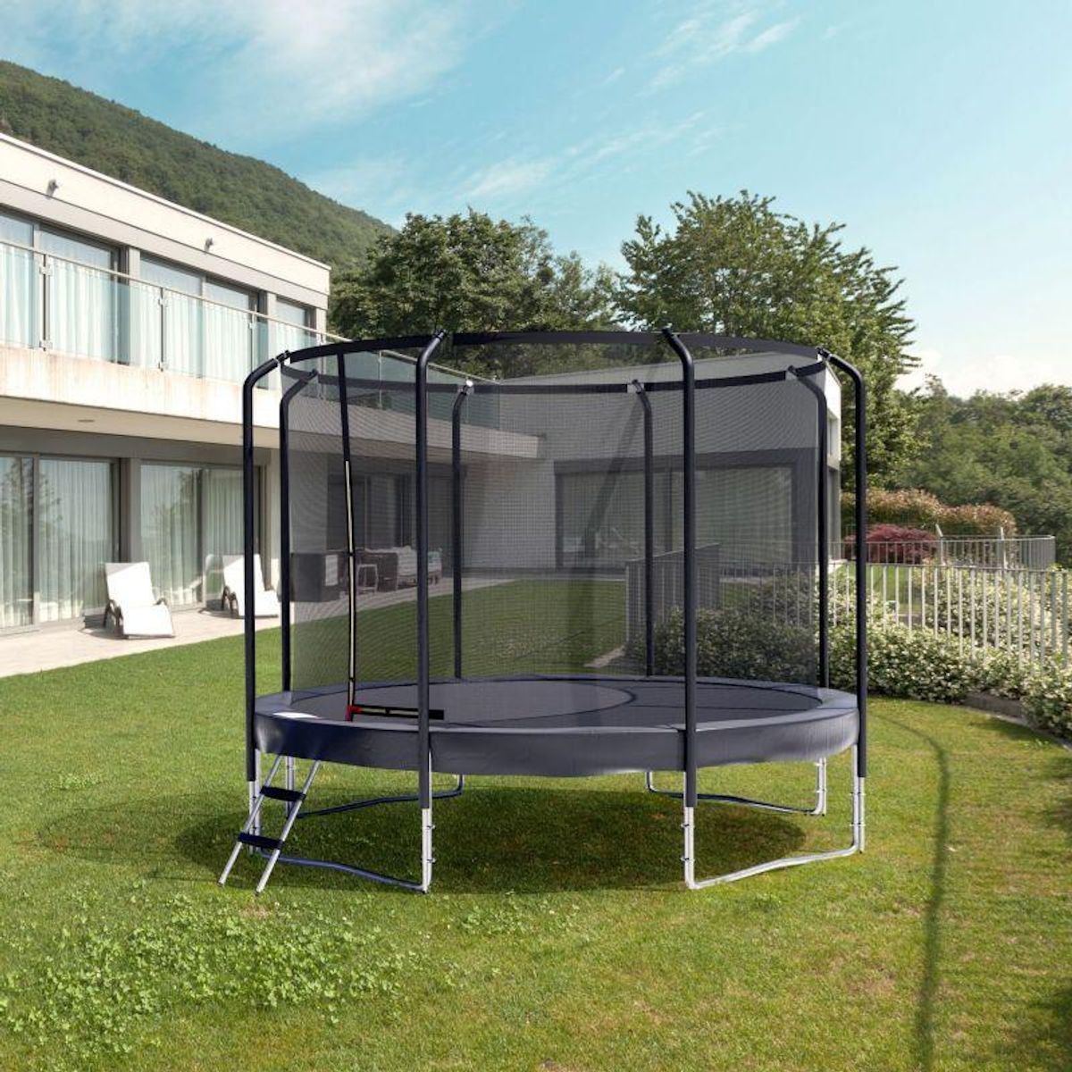 JUMP4FUN Trampoline Semi-Pro 12FT / 366cm Noir avec Filet de sécurité, Tapis de saut, Coussin de protection, Echelle